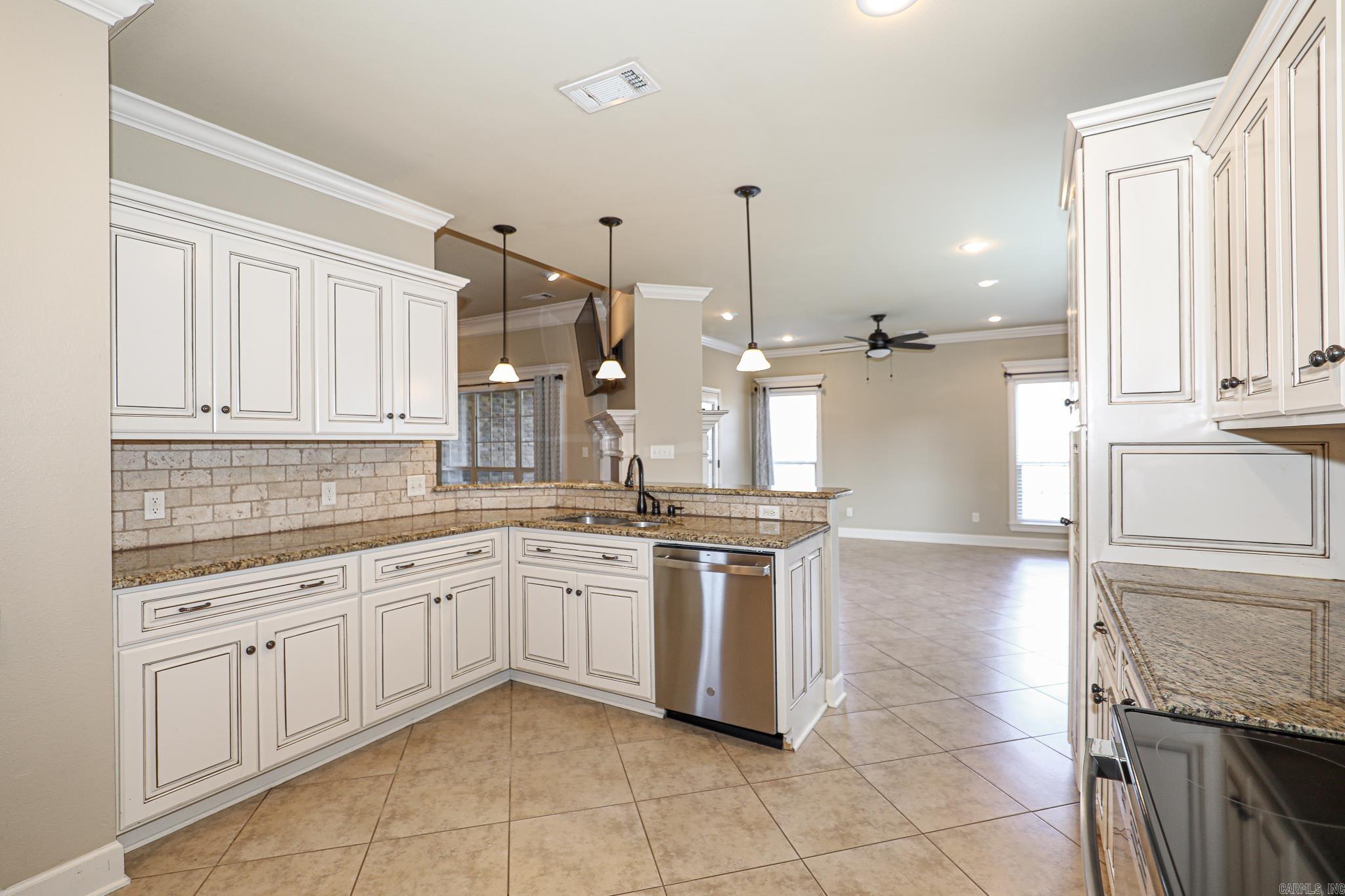 4006 Edgewater  Benton, AR
