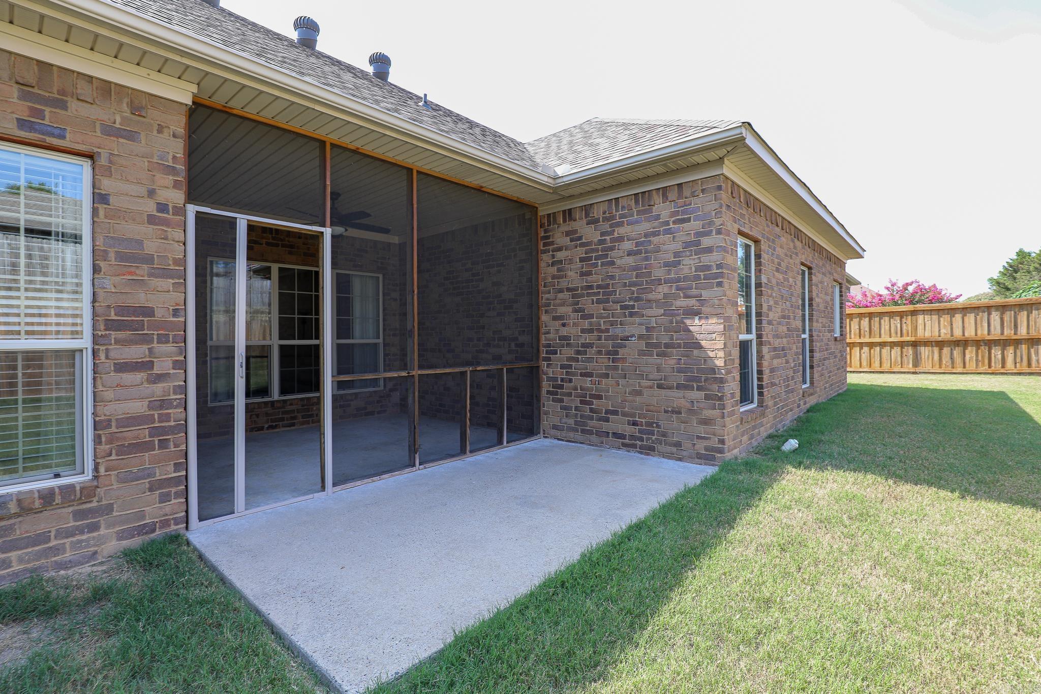 4006 Edgewater  Benton, AR