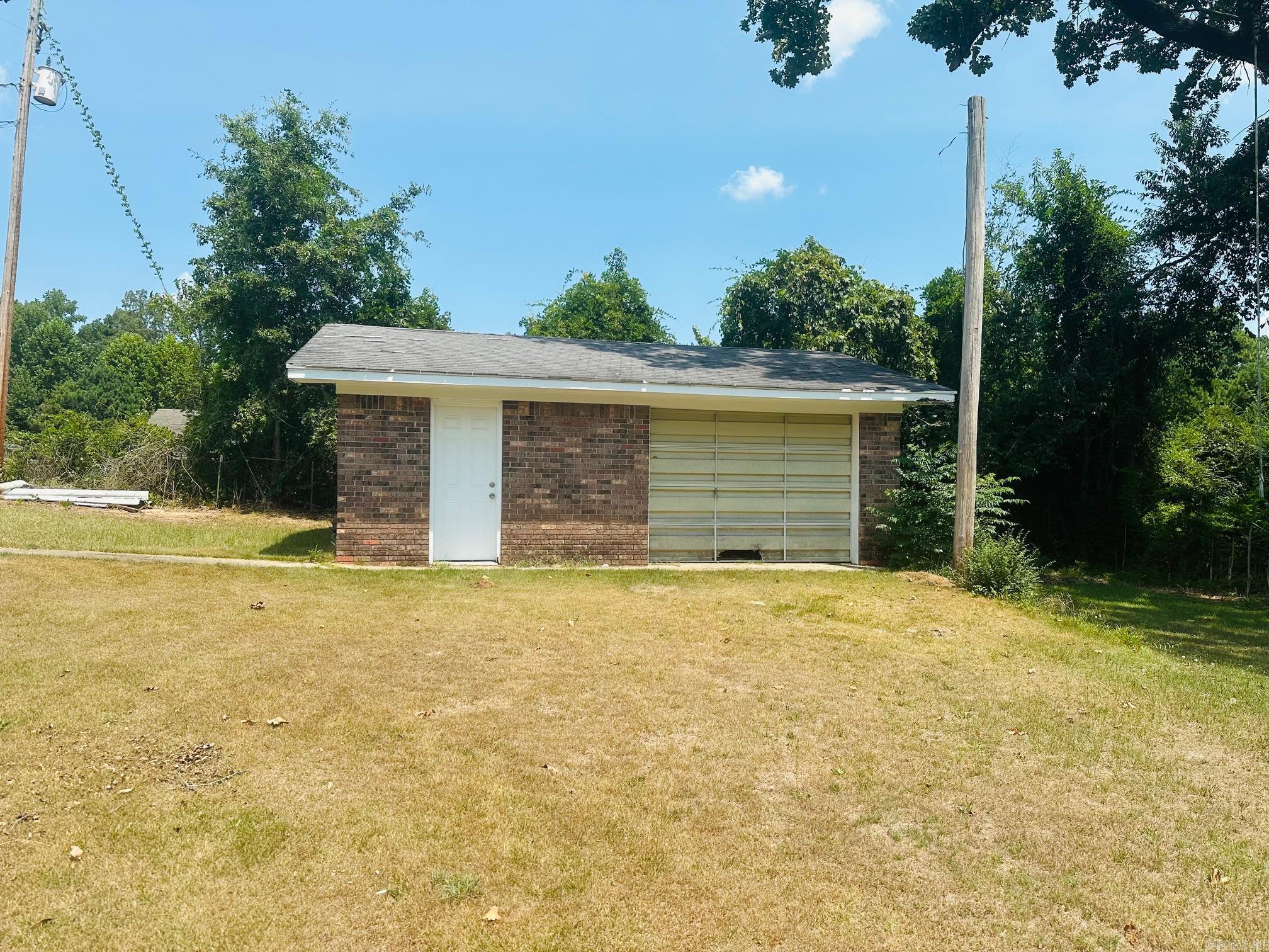1000 N Arch St.  Sheridan, AR