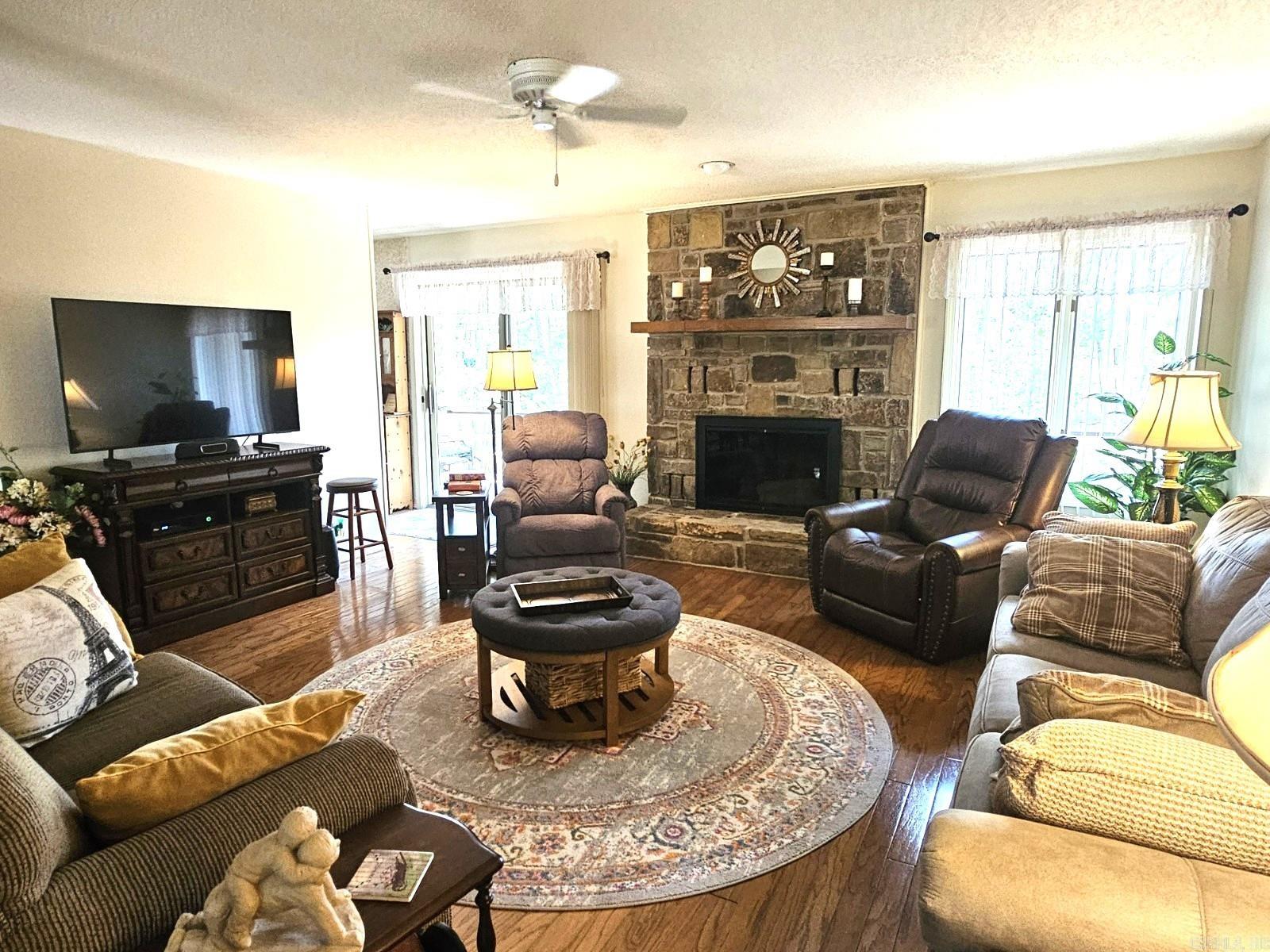 19 Coronado Circle  Hot Springs Village, AR