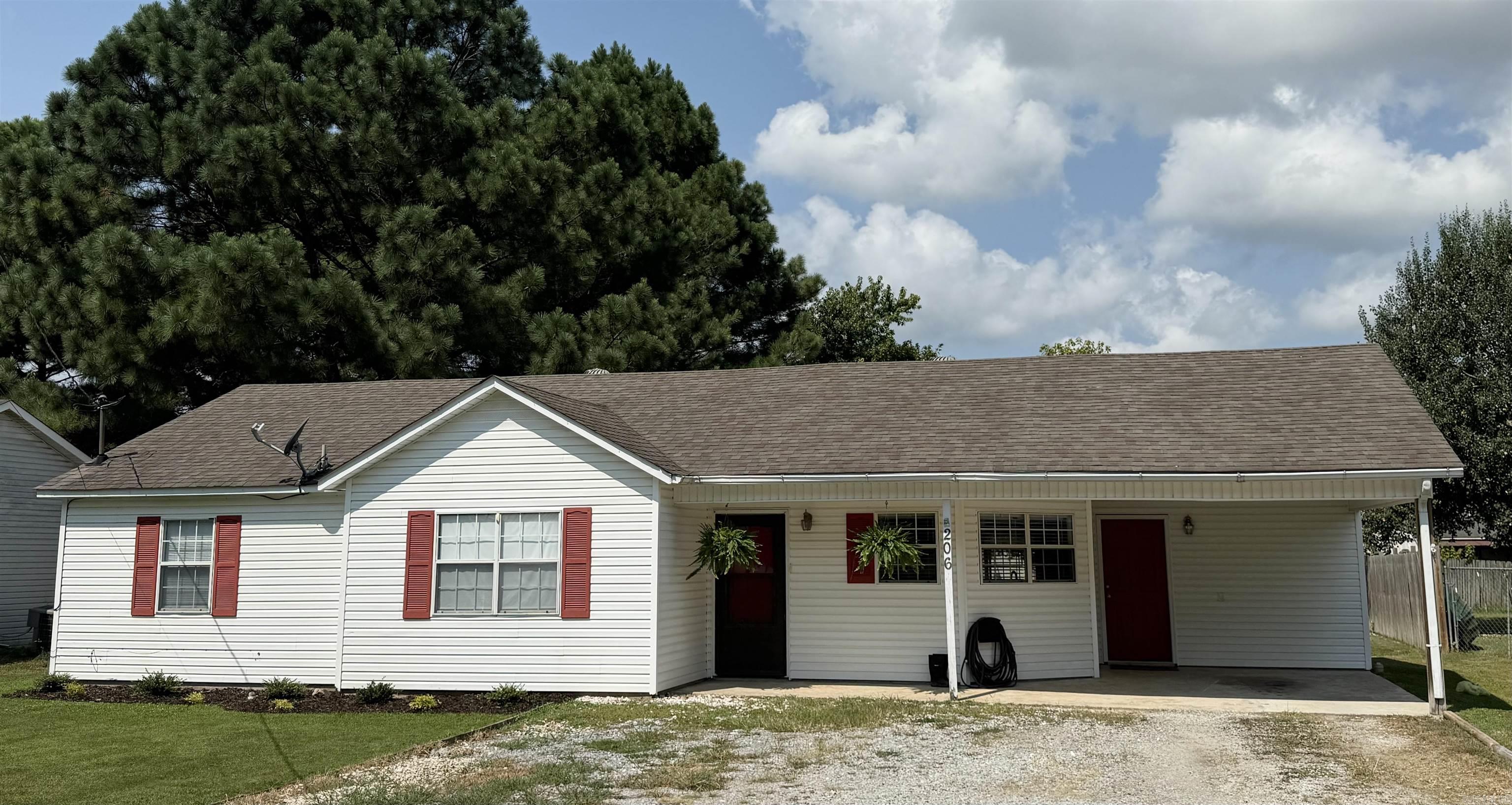 206 N 18 1/2 Ave  Paragould, AR