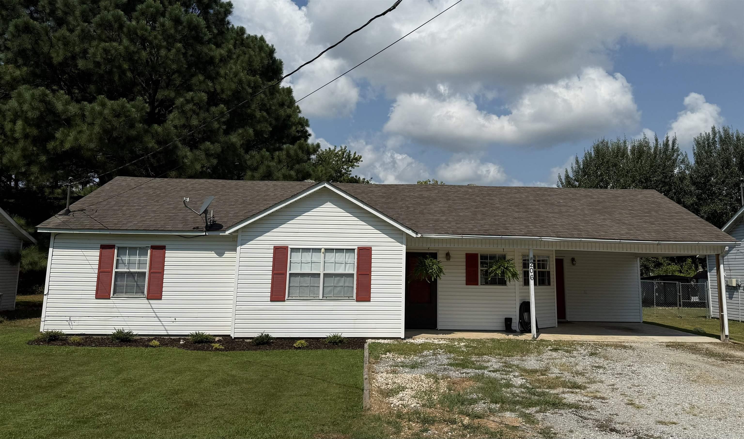 206 N 18 1/2 Ave  Paragould, AR