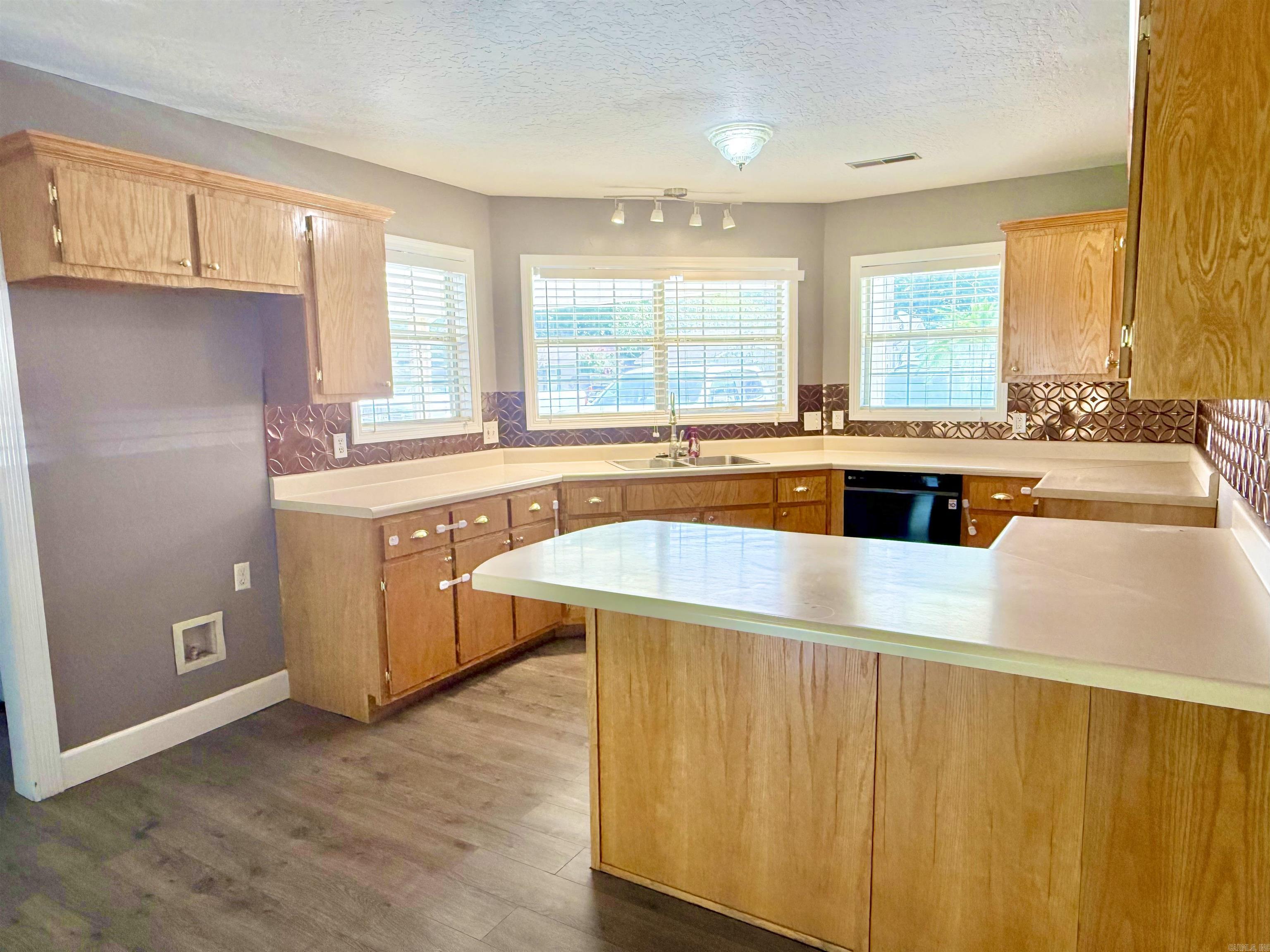 206 N 18 1/2 Ave  Paragould, AR