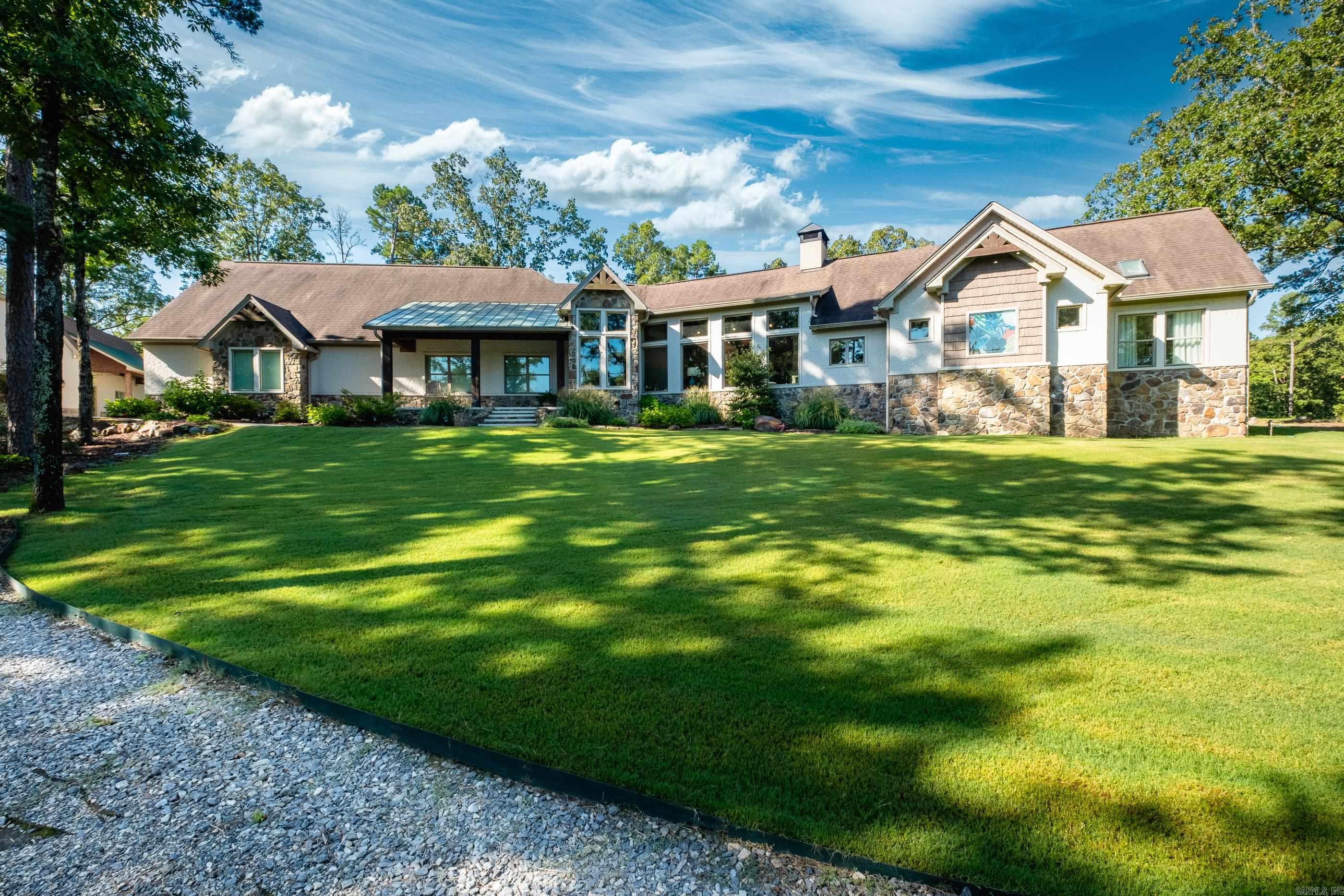8210 Matthews  Roland, AR