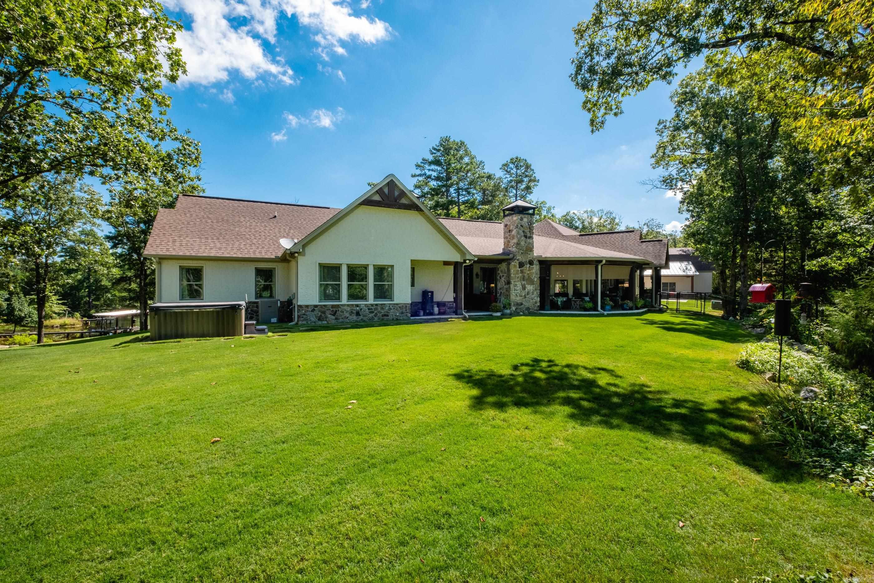 8210 Matthews  Roland, AR