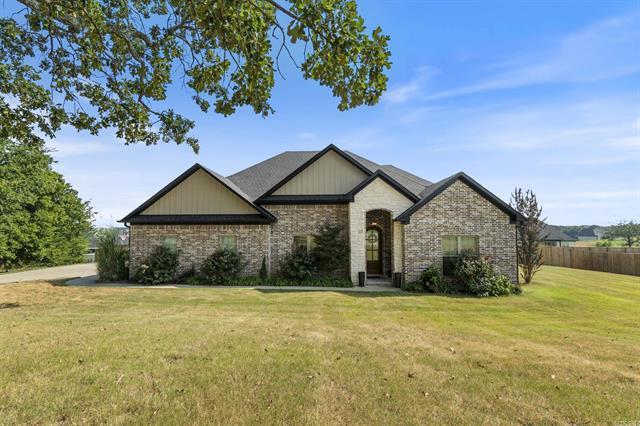 23  Taryn Trail  Greenbrier, AR