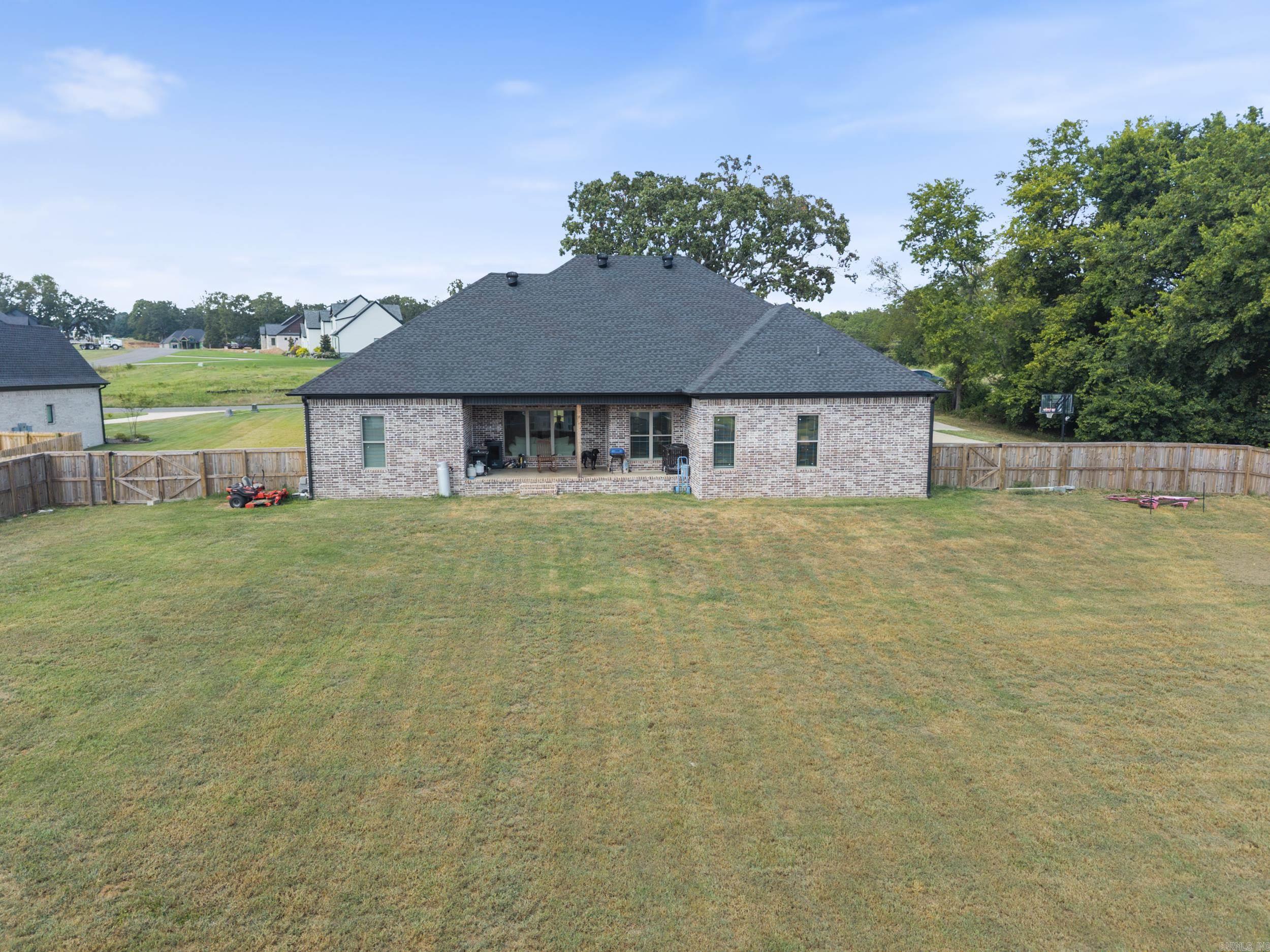 23 Taryn Trail  Greenbrier, AR