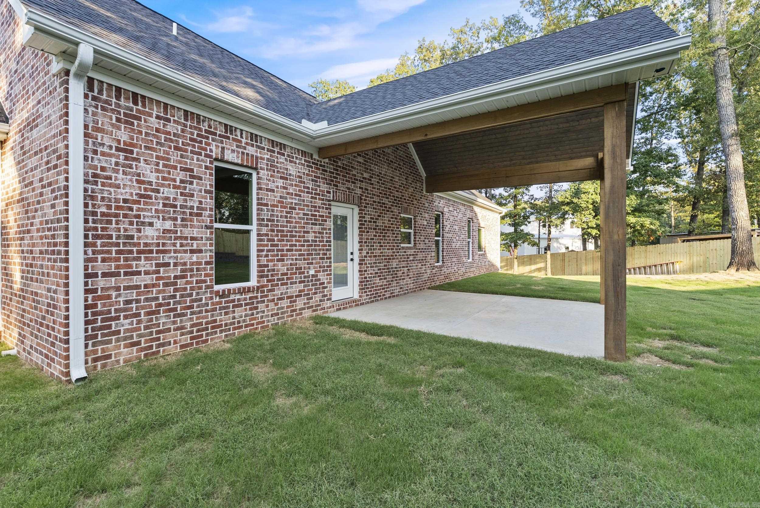 132 Rock Crusher  Houston, AR