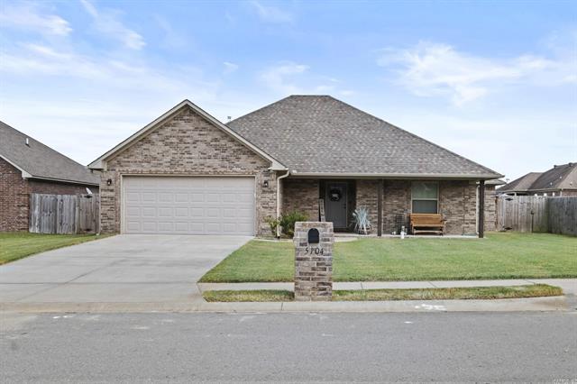 5104  Rope Trail  Jacksonville, AR