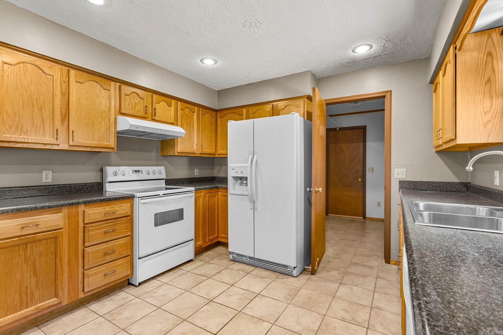 521 E 13th  Mountain Home, AR