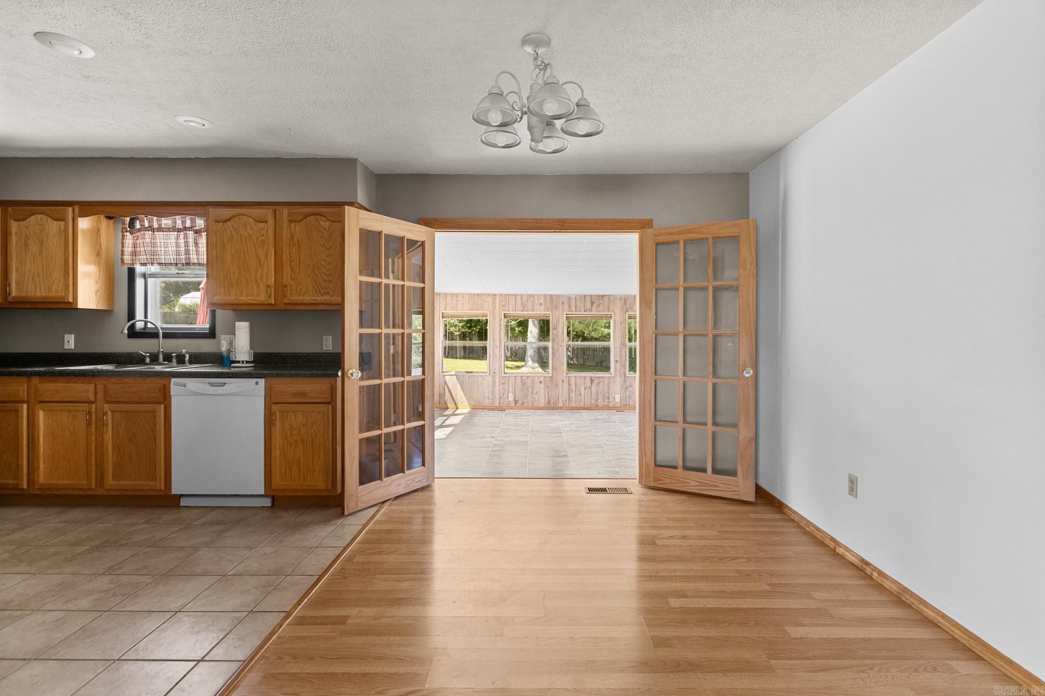 521 E 13th  Mountain Home, AR