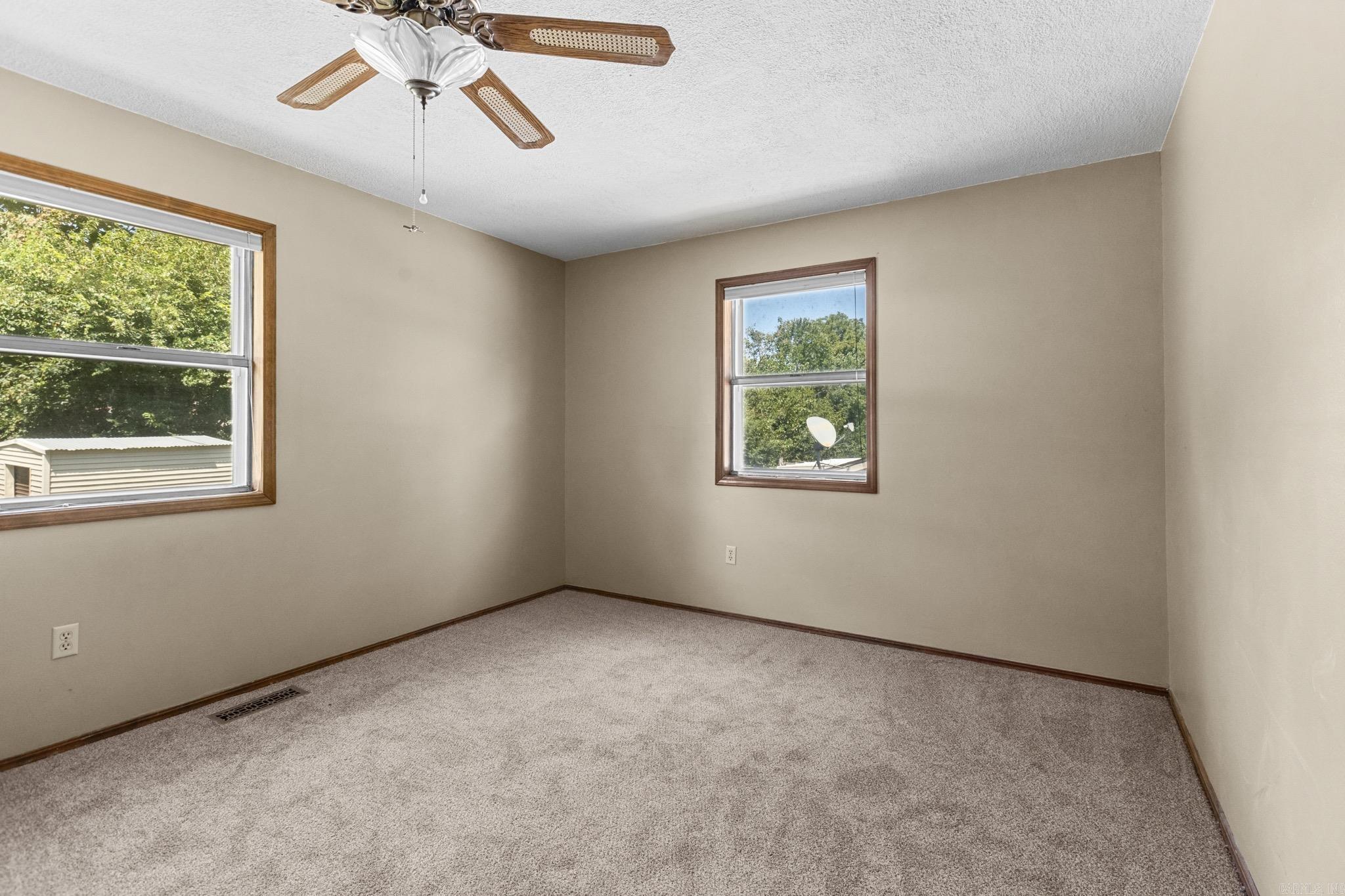 521 E 13th  Mountain Home, AR