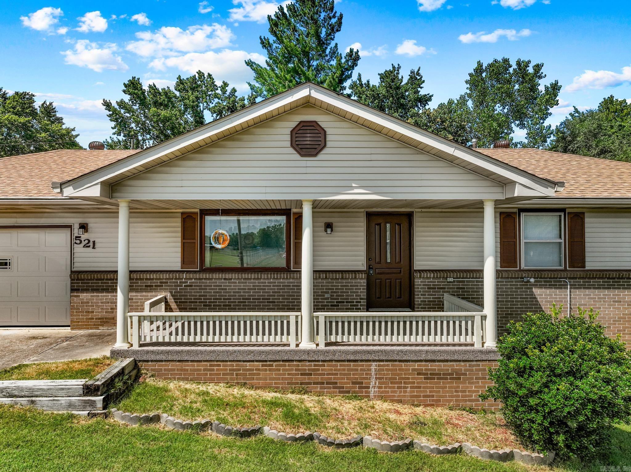 521 E 13th  Mountain Home, AR