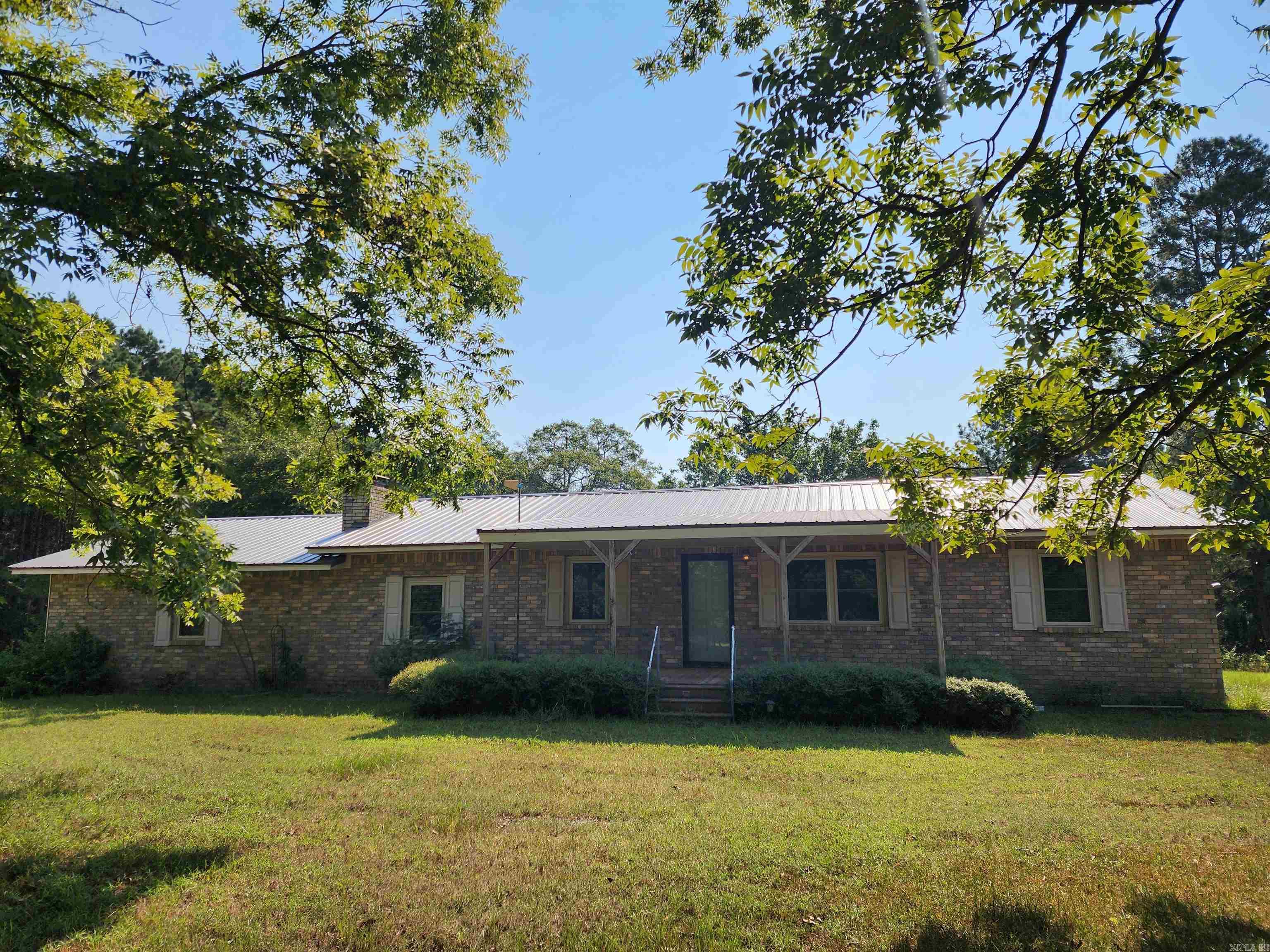 1720 Columbia Rd 63  Stephens, AR