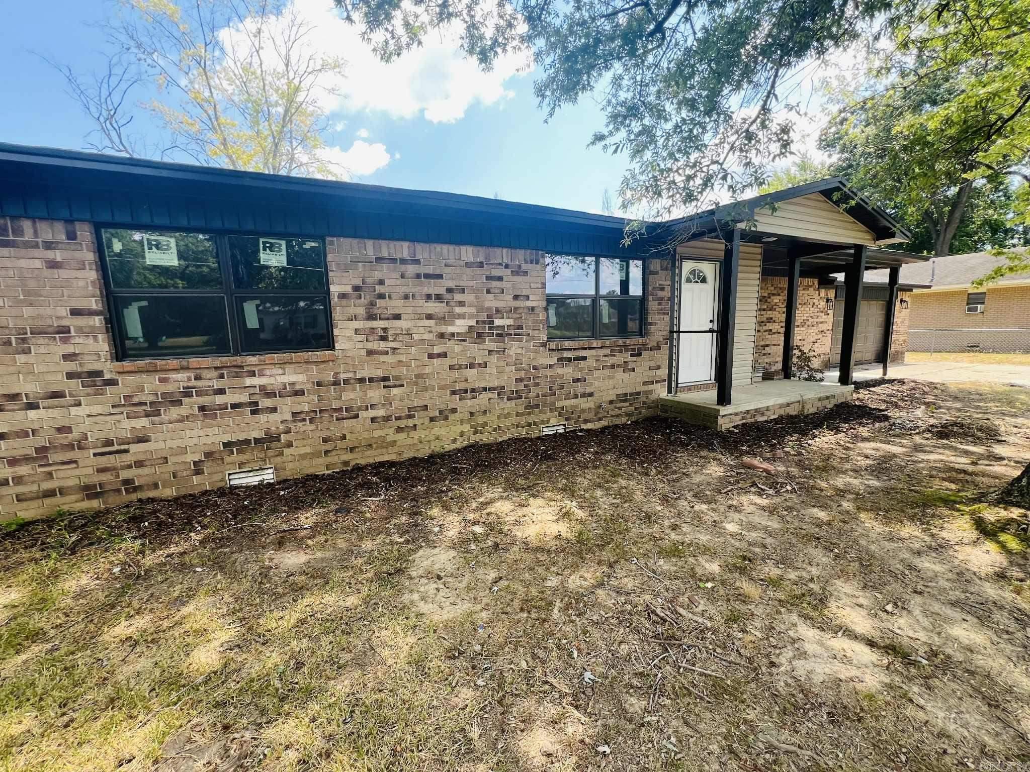 204 N Apple  Beebe, AR