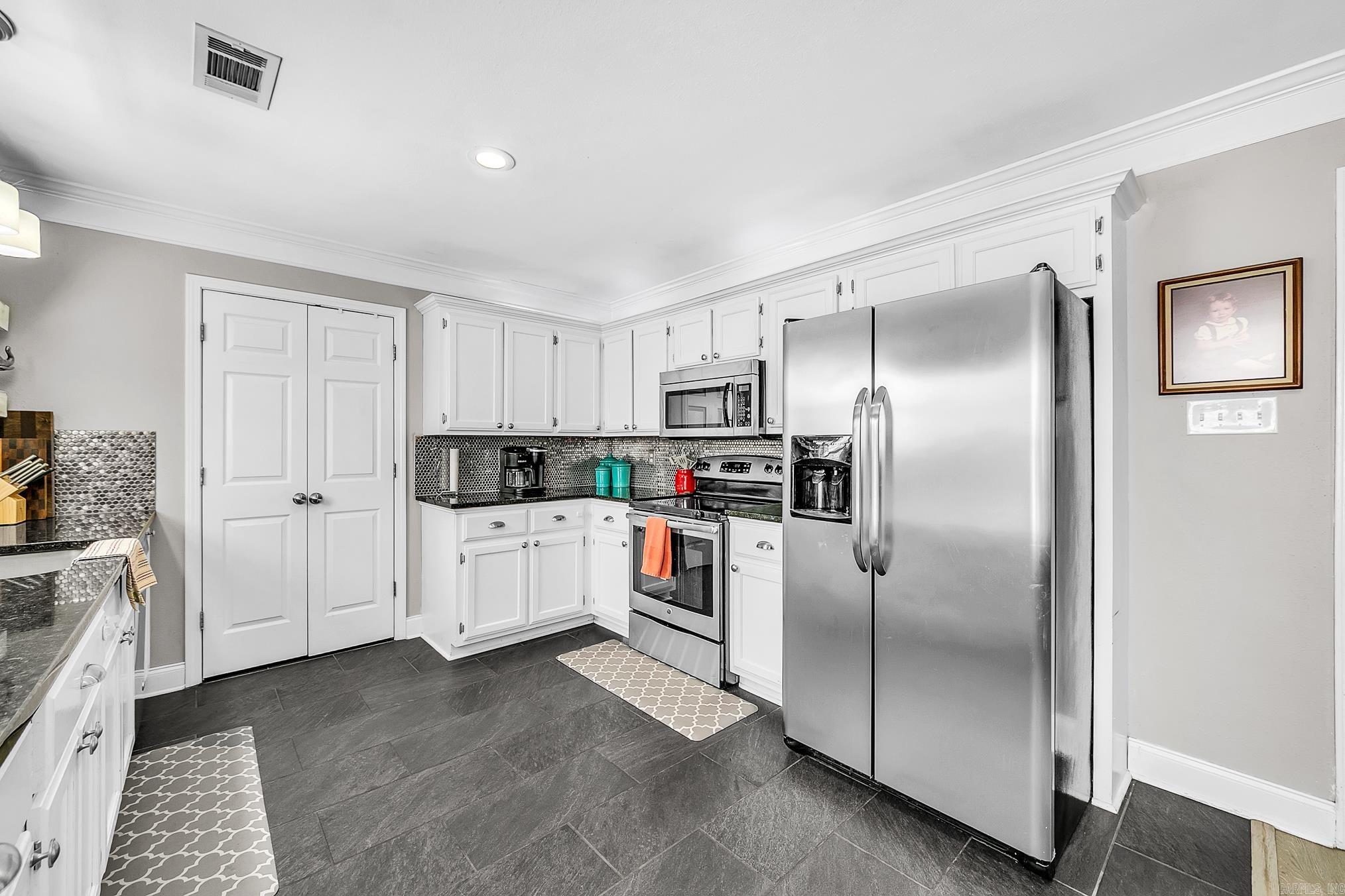 27 Ashwood Drive Cabot, AR 72023