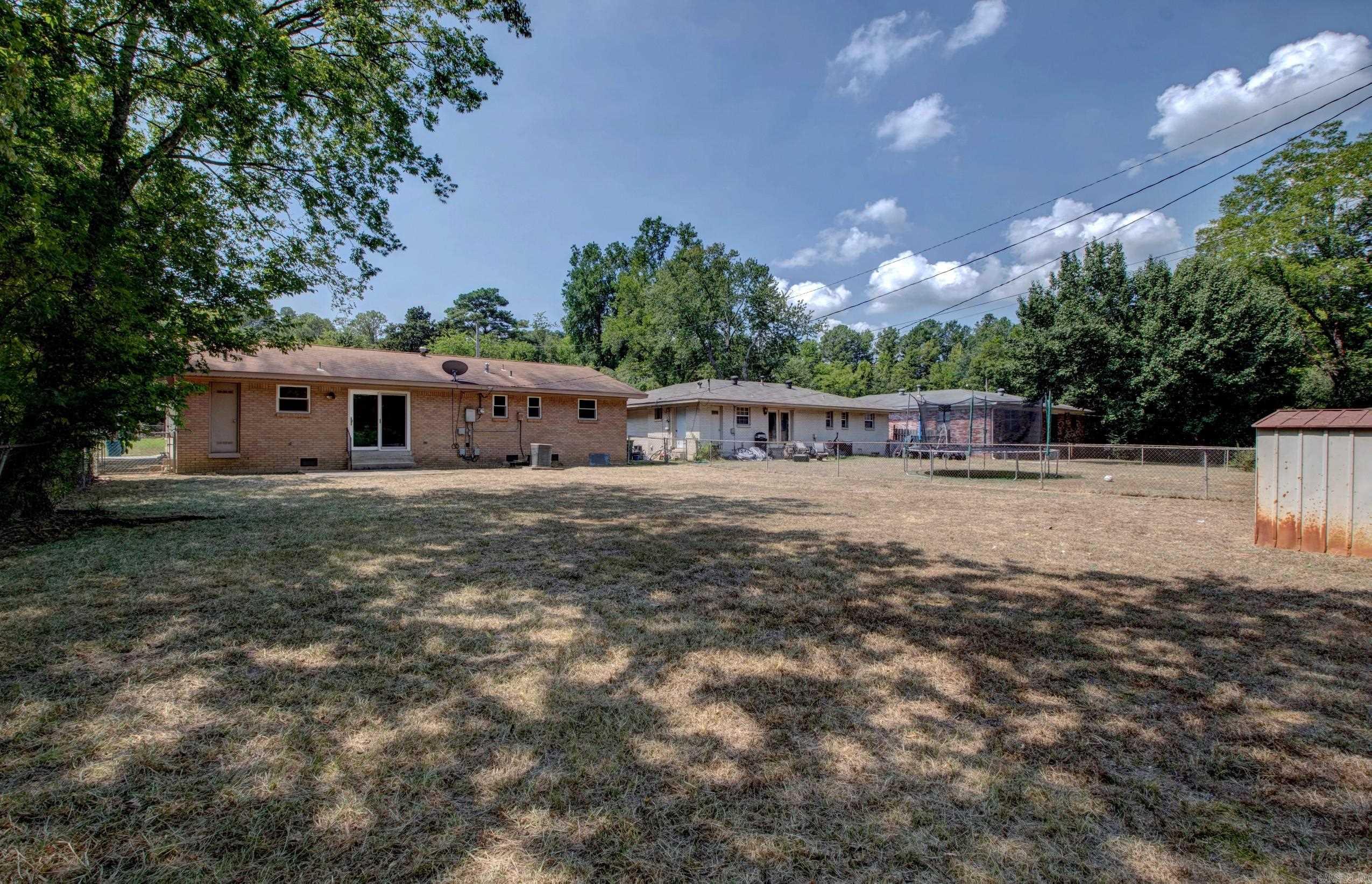 9300 Cloverhill  Little Rock, AR