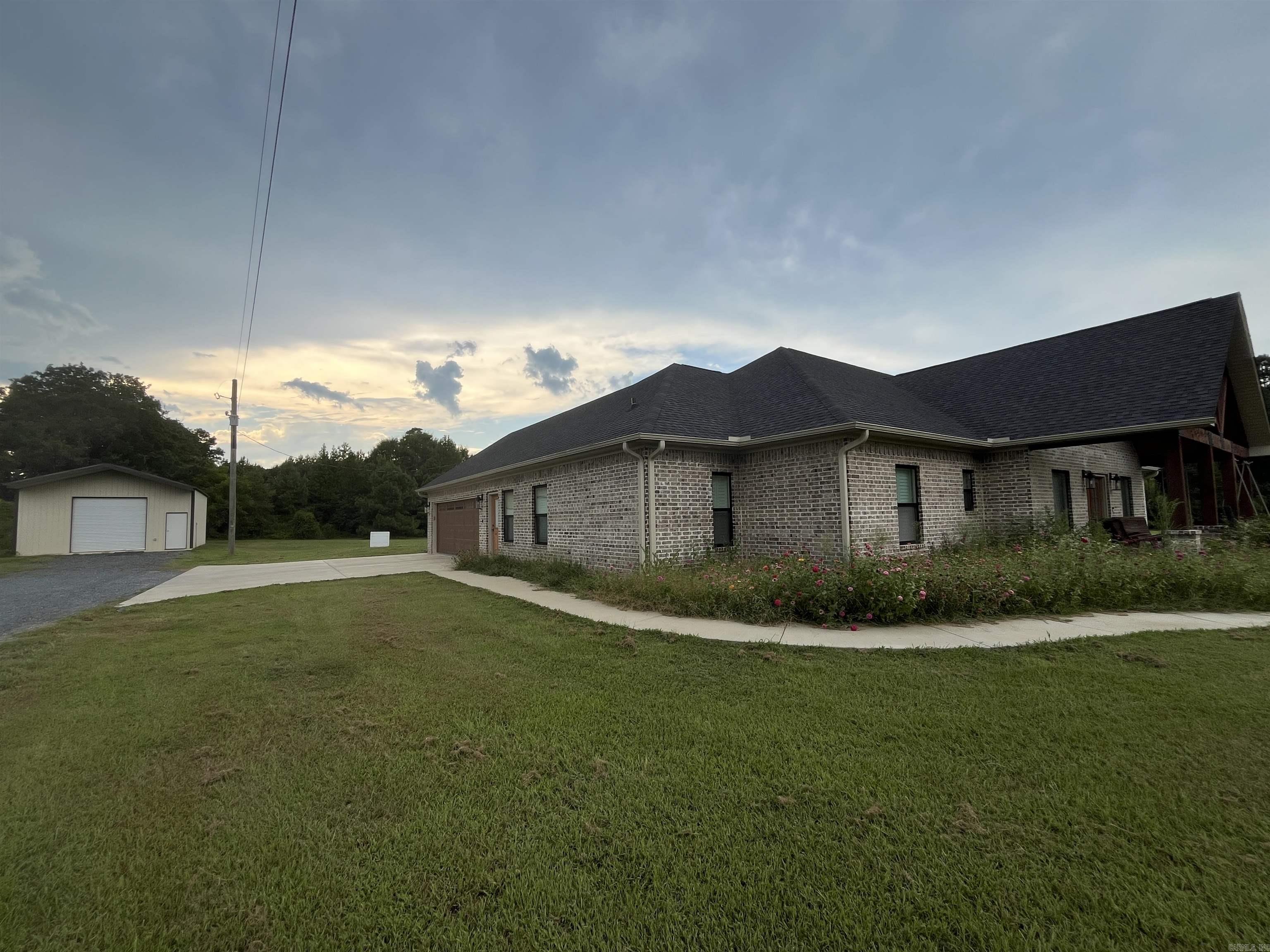 179 Little River 67 Road Ashdown, AR 71822