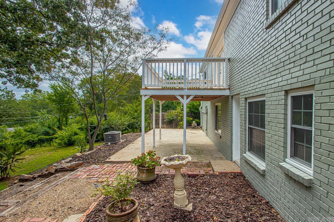 219 Goshen Ave.  North Little Rock, AR