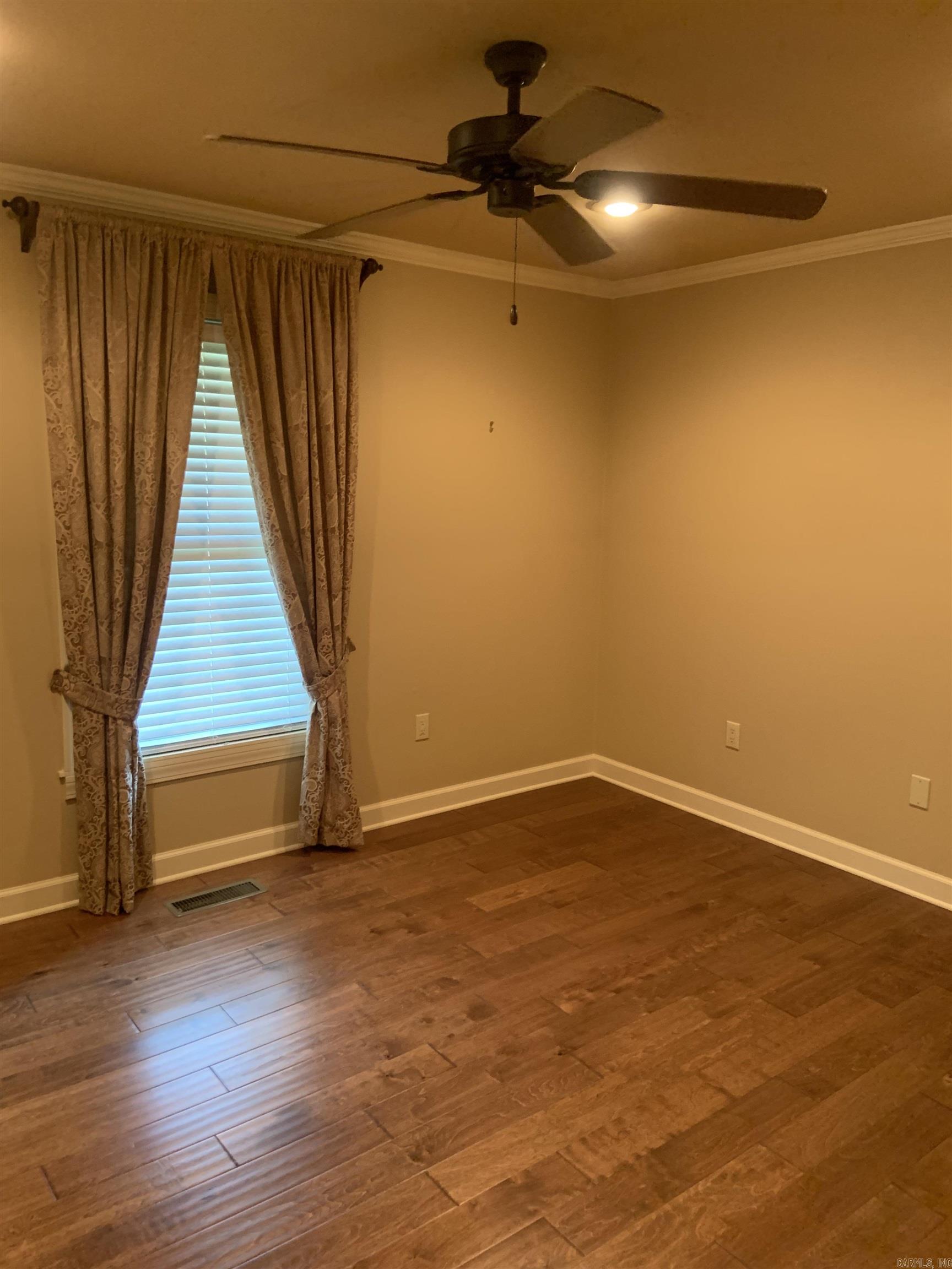 1901 Marlanita Dr.  Paragould, AR