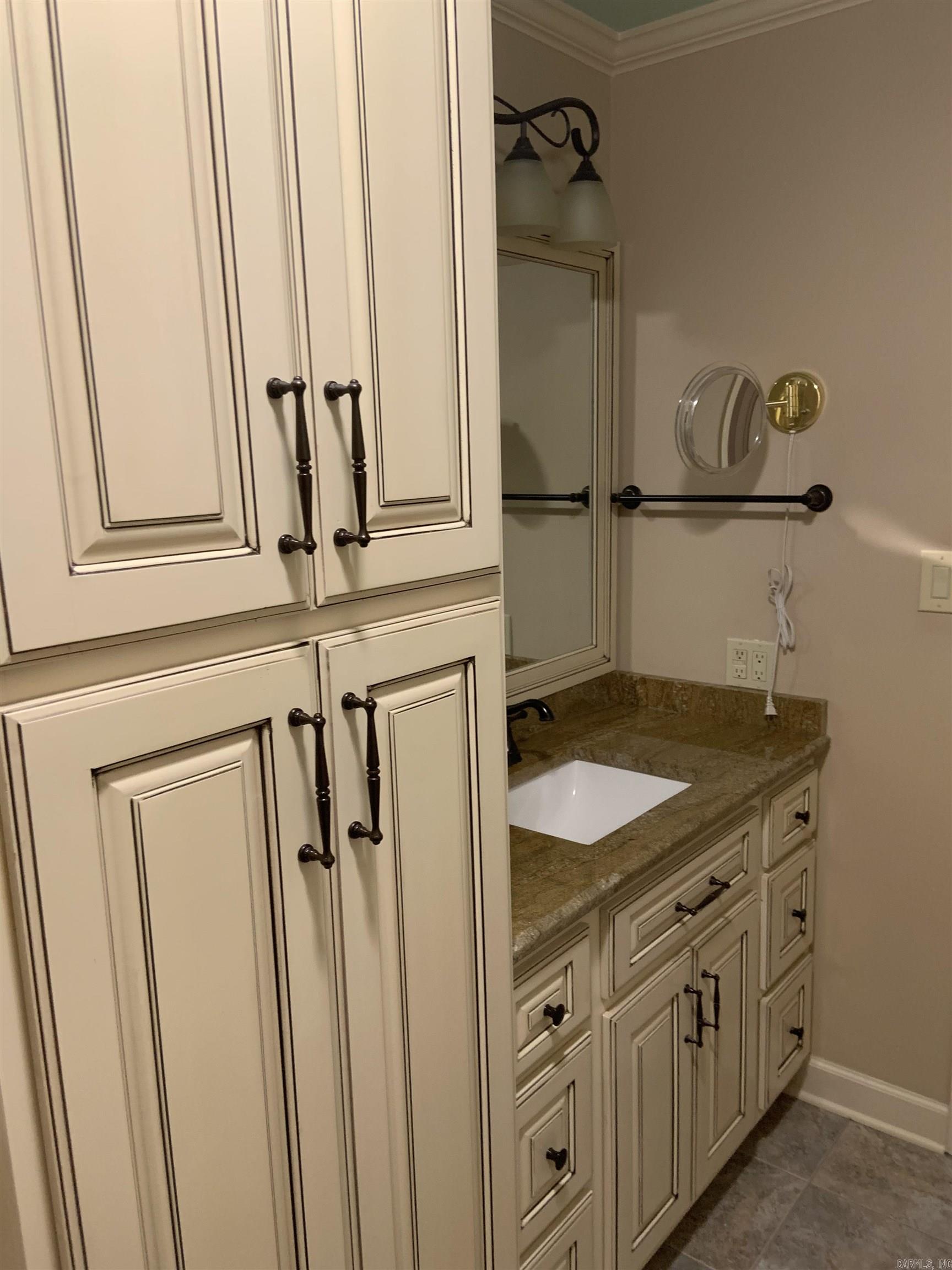 1901 Marlanita Dr.  Paragould, AR