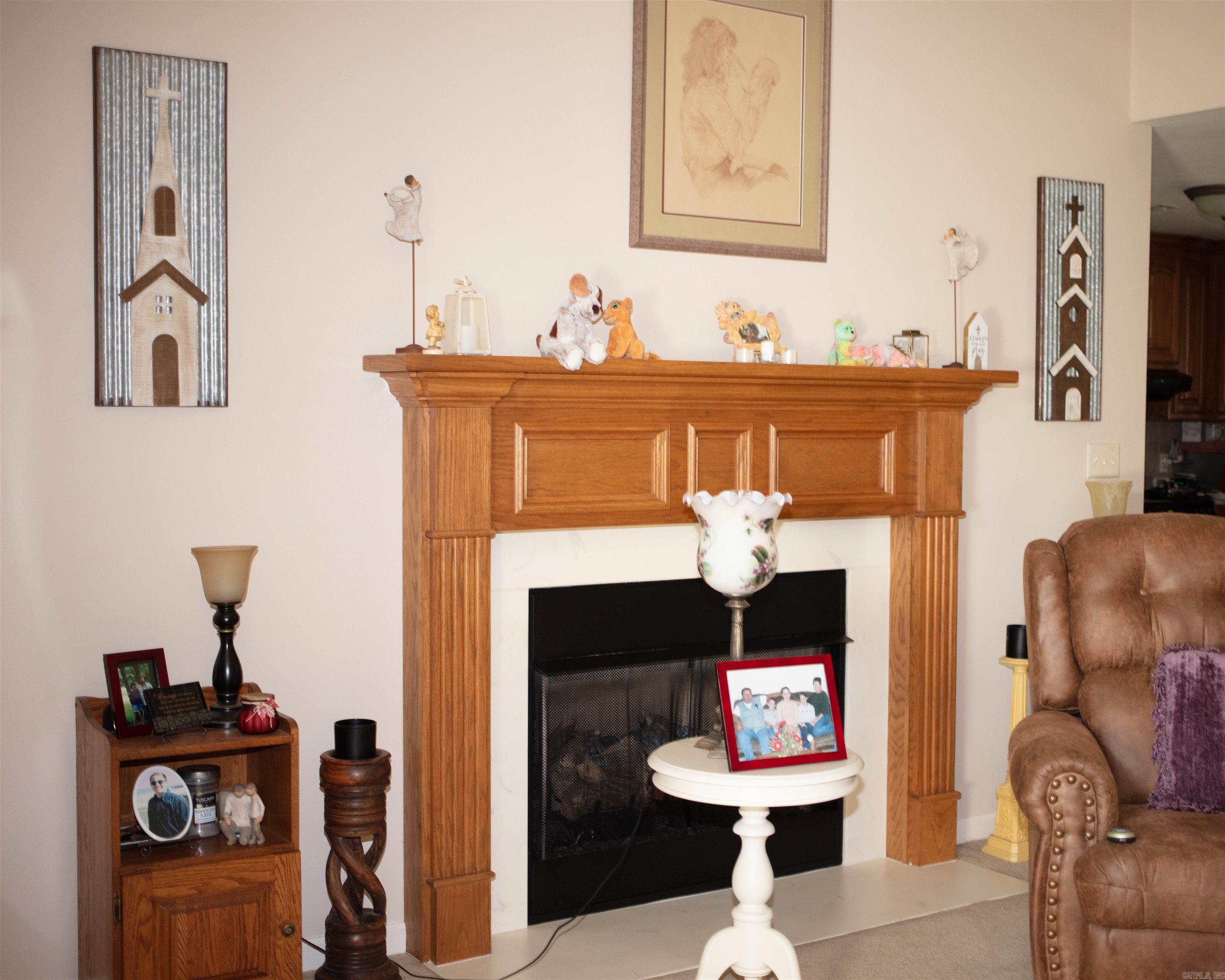 570 Saddle Brook  Austin, AR