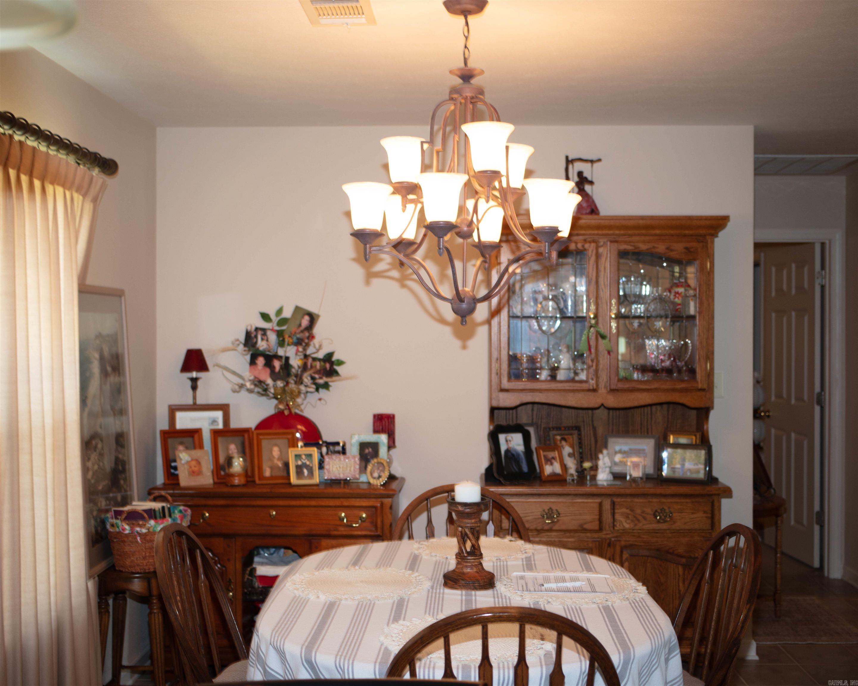 570 Saddle Brook  Austin, AR