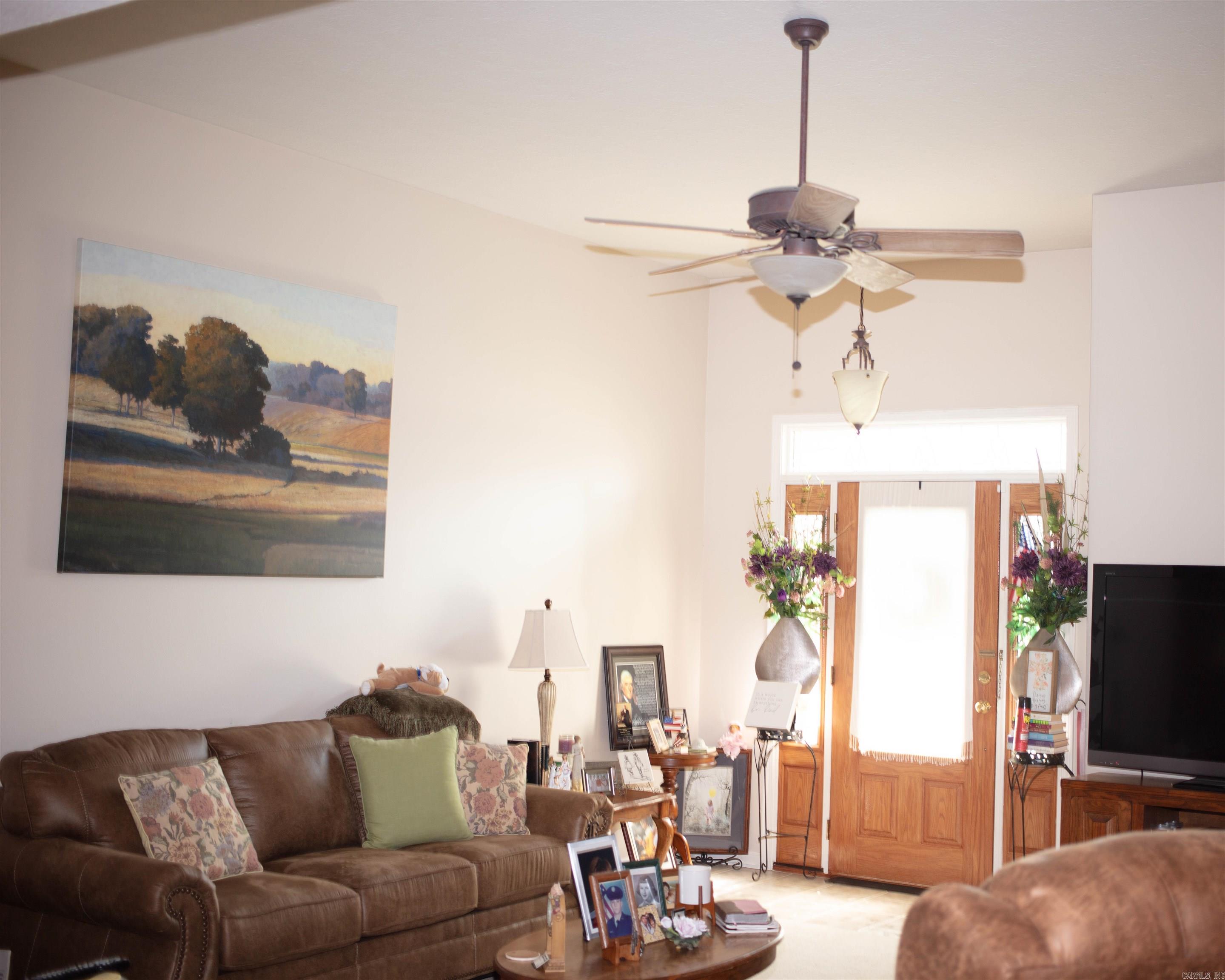 570 Saddle Brook  Austin, AR