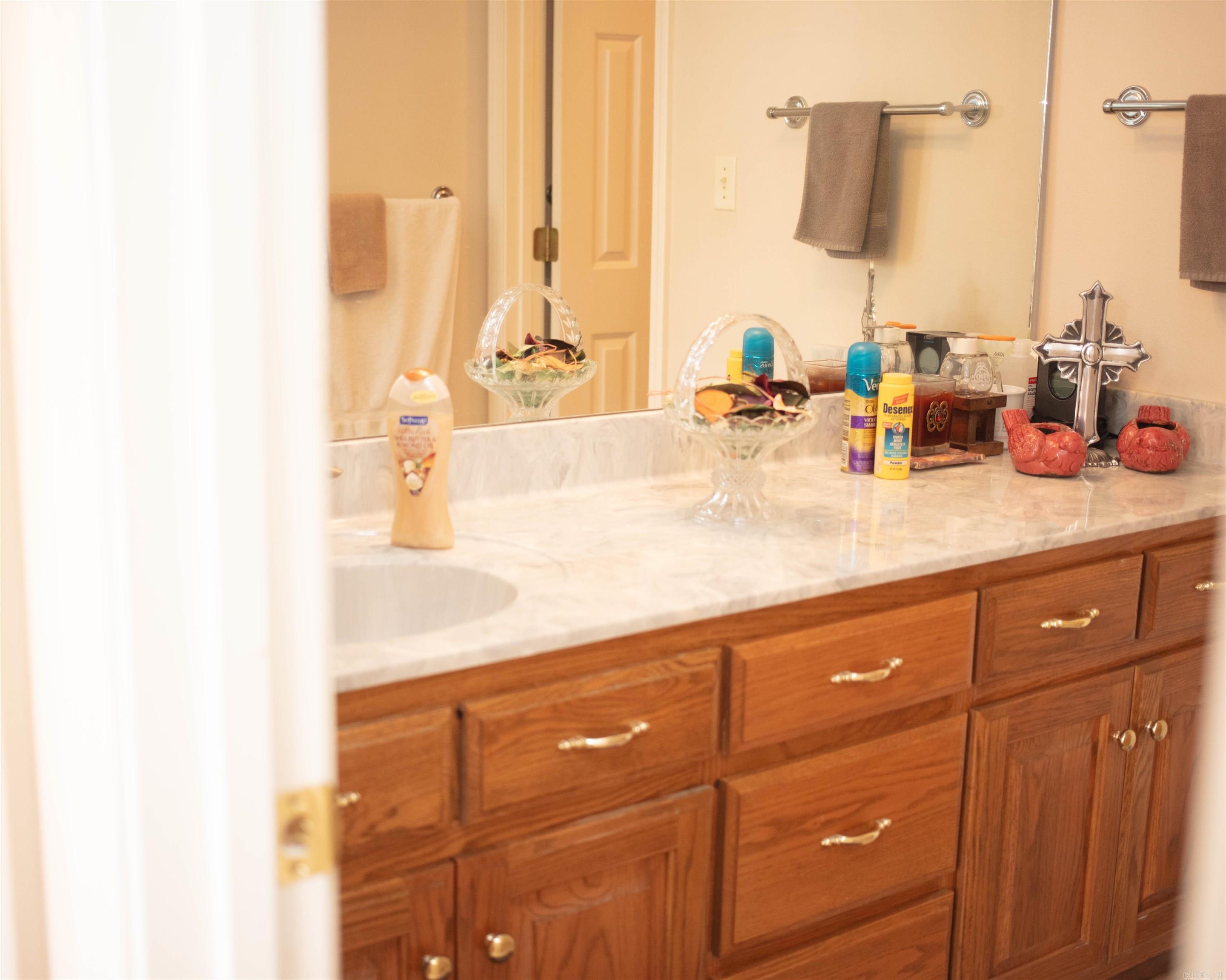570 Saddle Brook  Austin, AR