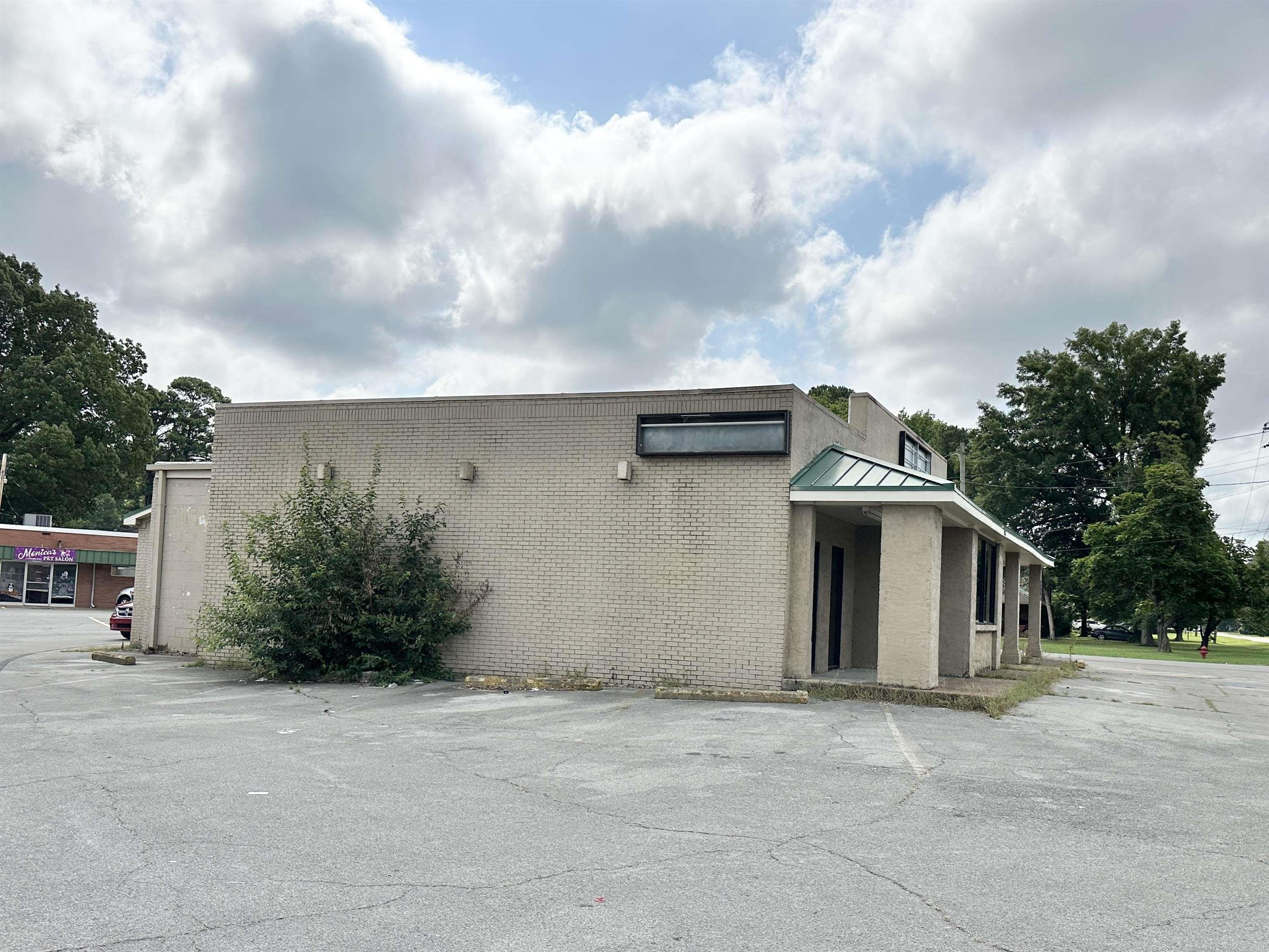 1024 S Gee  Jonesboro, AR