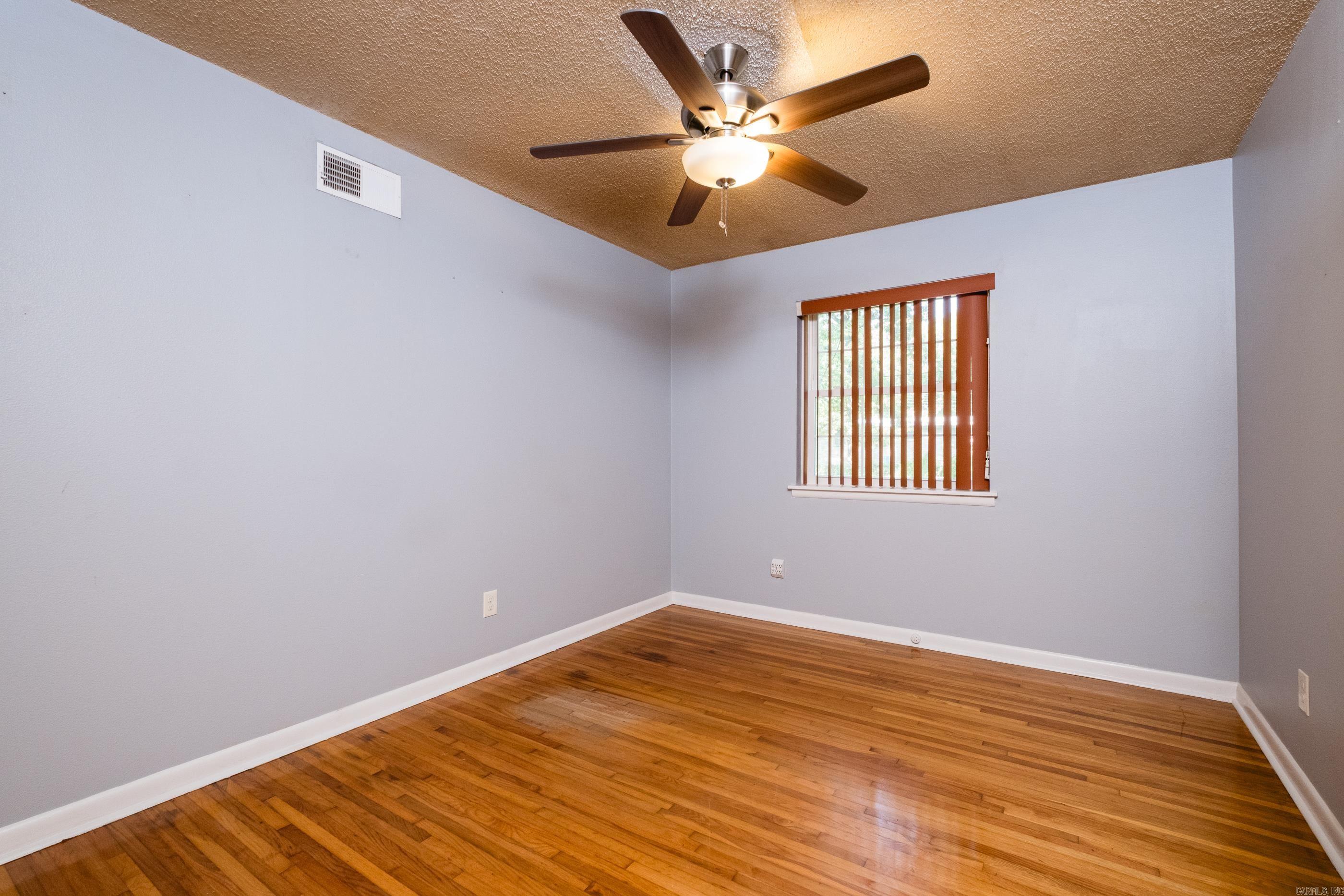 49 Meadowbrook Dr  Little Rock, AR