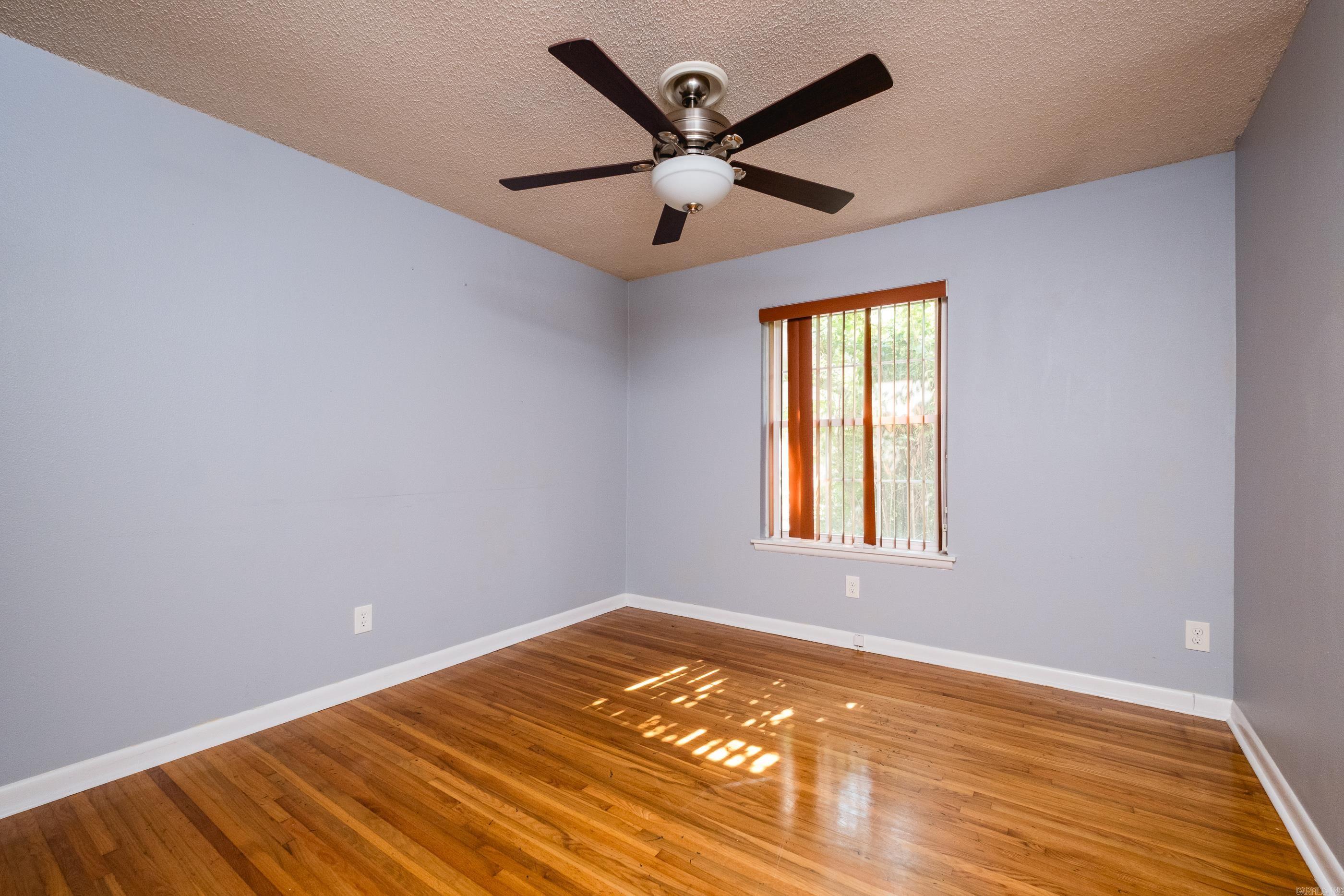 49 Meadowbrook Dr  Little Rock, AR