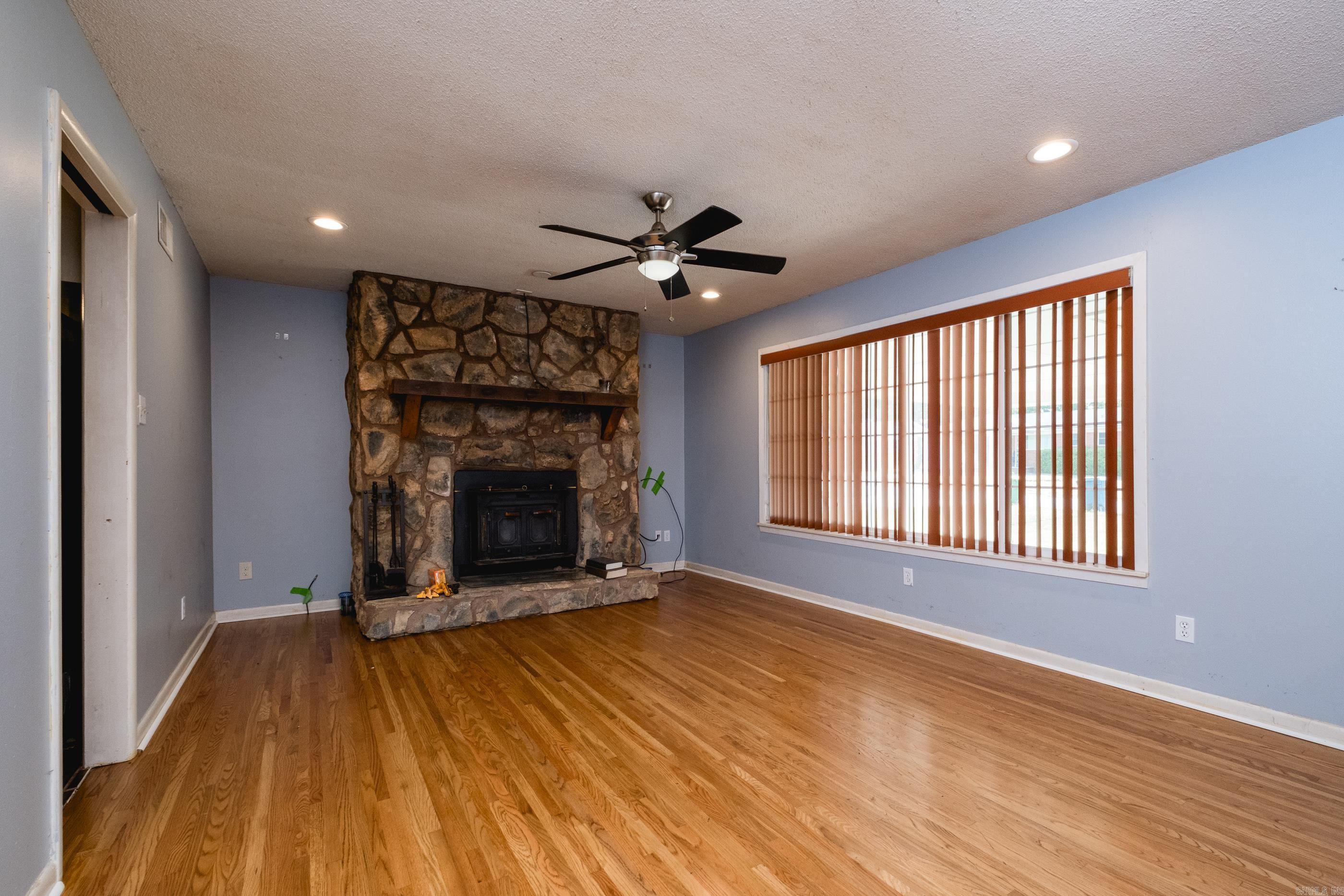 49 Meadowbrook Dr  Little Rock, AR