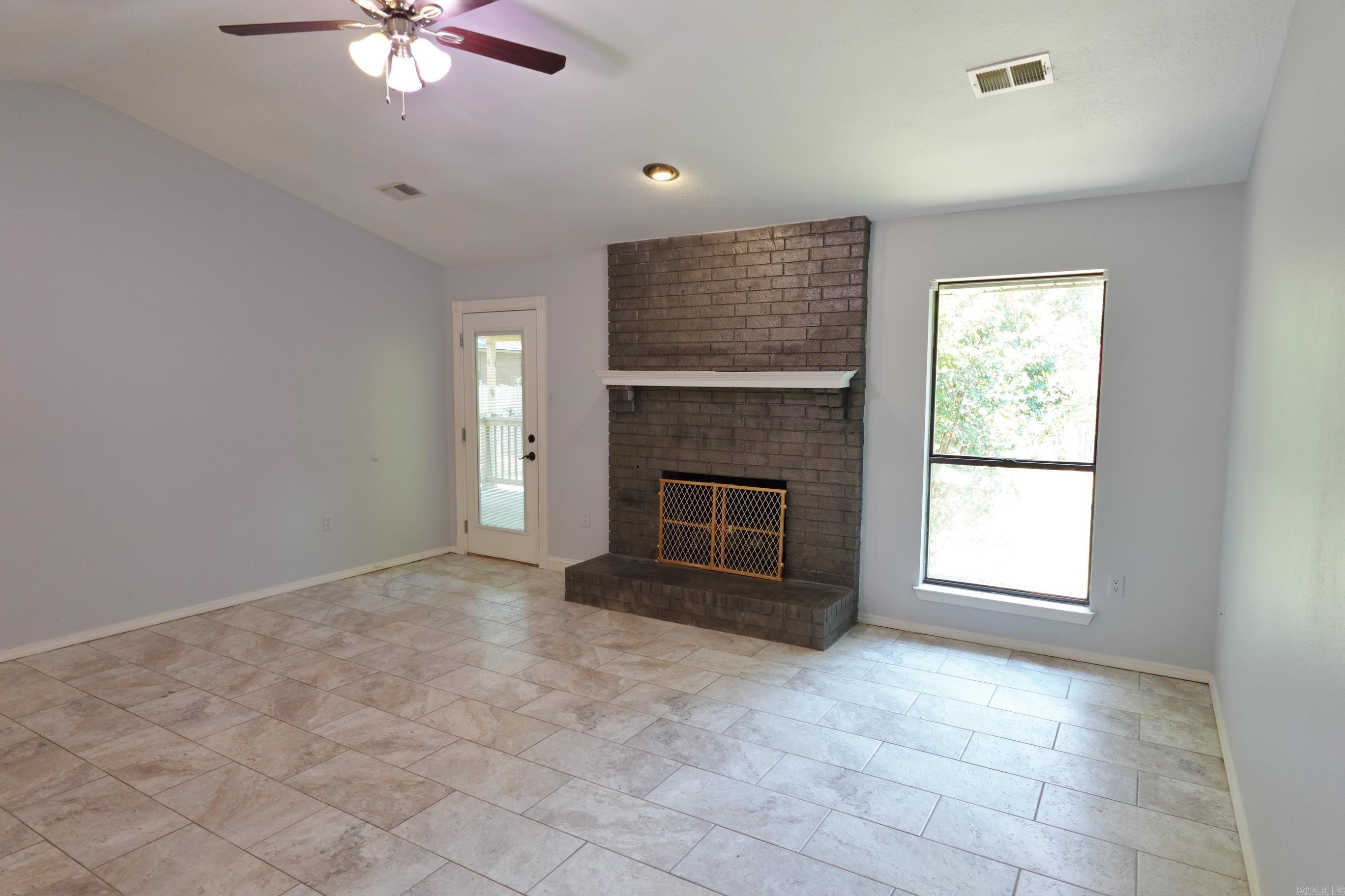 27 Kensington Dr.  Conway, AR