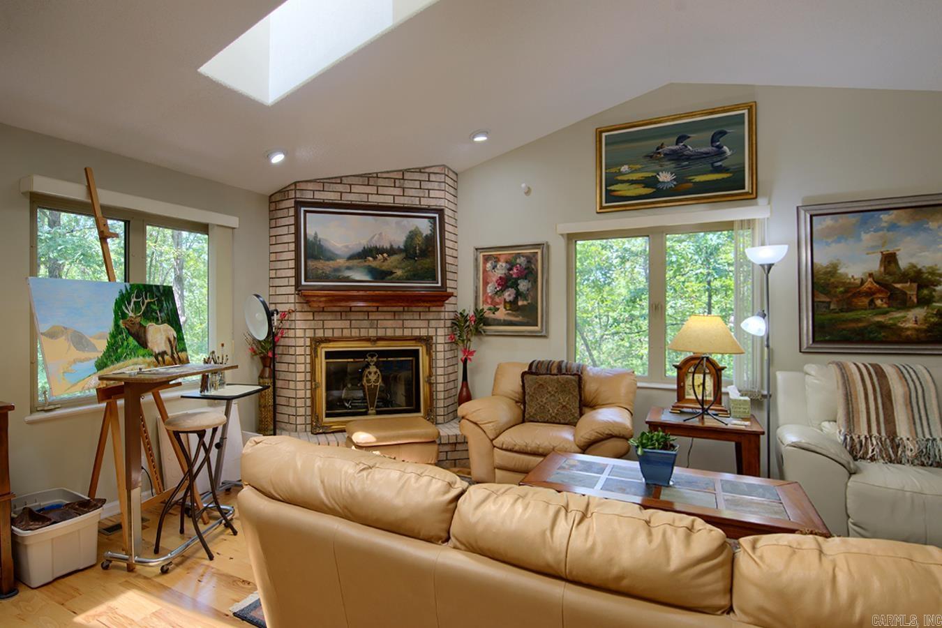 44 Valencia Way  Hot Springs Village, AR