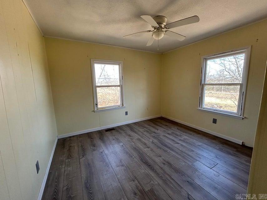 30 Bittersweet  Hardy, AR