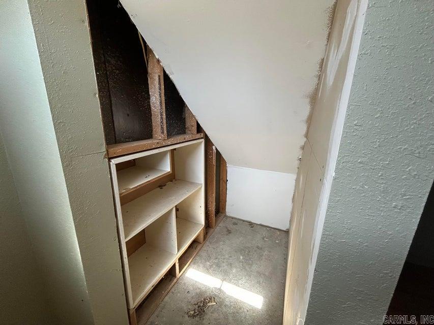 30 Bittersweet  Hardy, AR