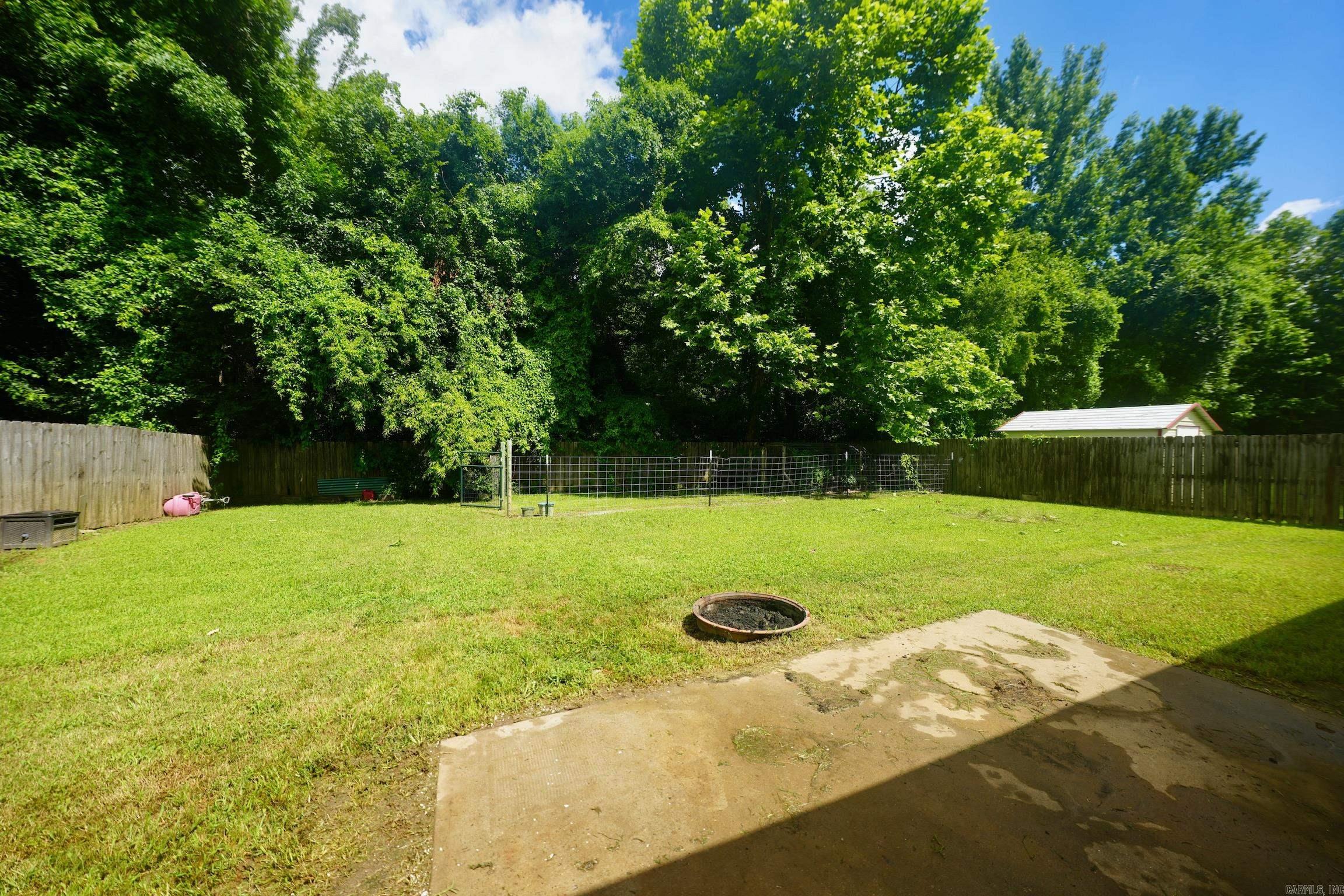 202 Plum Drive Austin, AR 72007