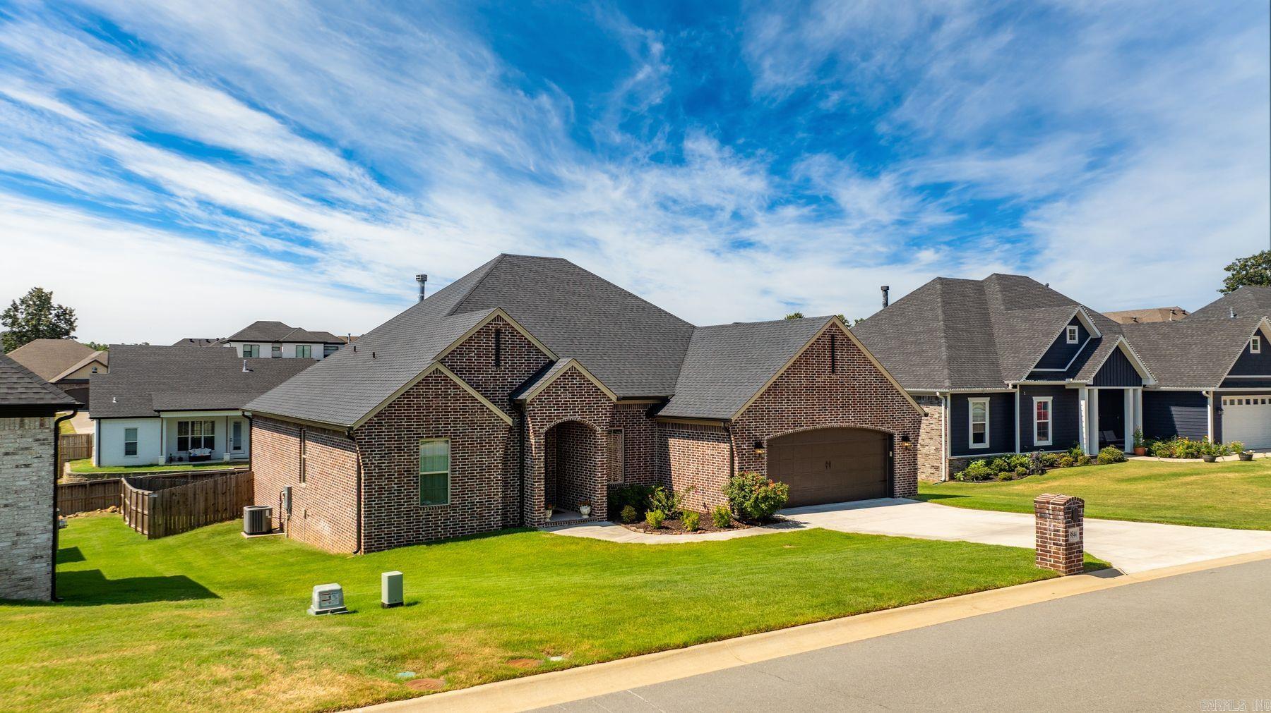 9844 Cliffside Dr  Sherwood, AR