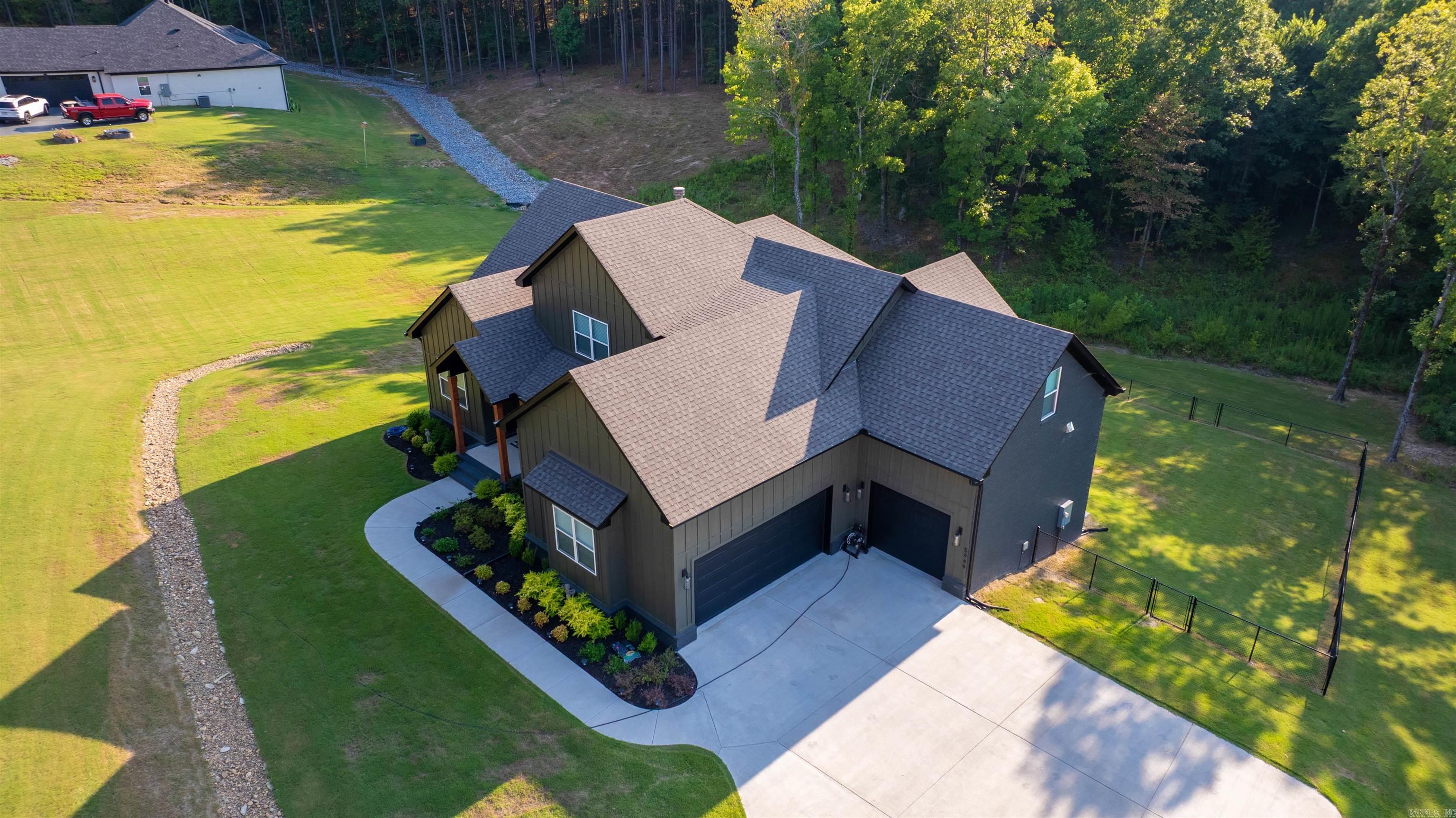 5949 NICKEL BILL JAMES ROAD  Benton, AR
