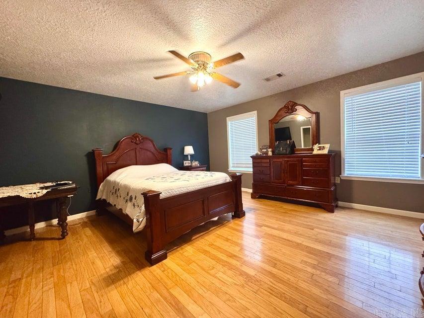 24 Nolen  Cave City, AR