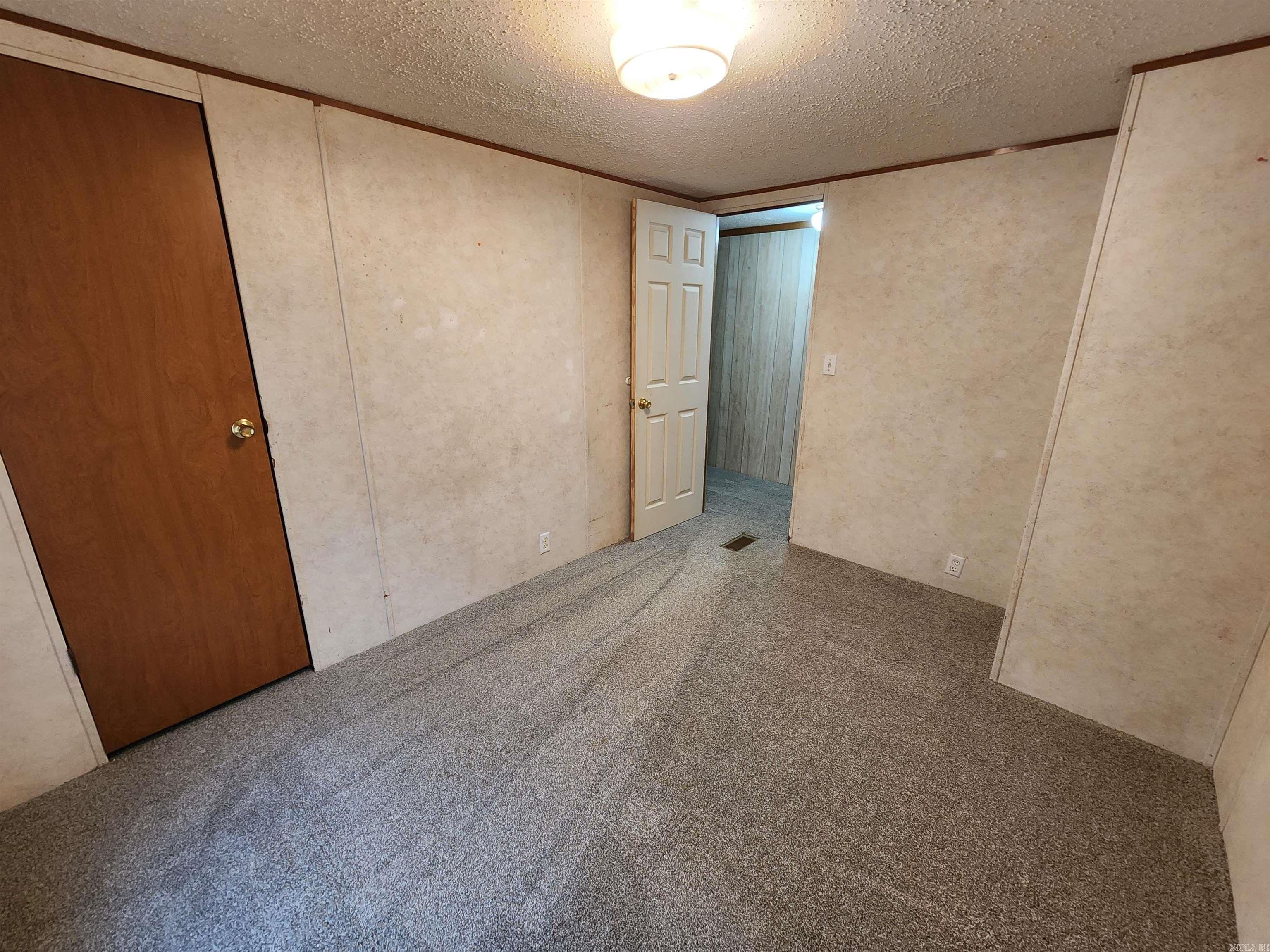 1136 McPherson Valley  Mabelvale, AR