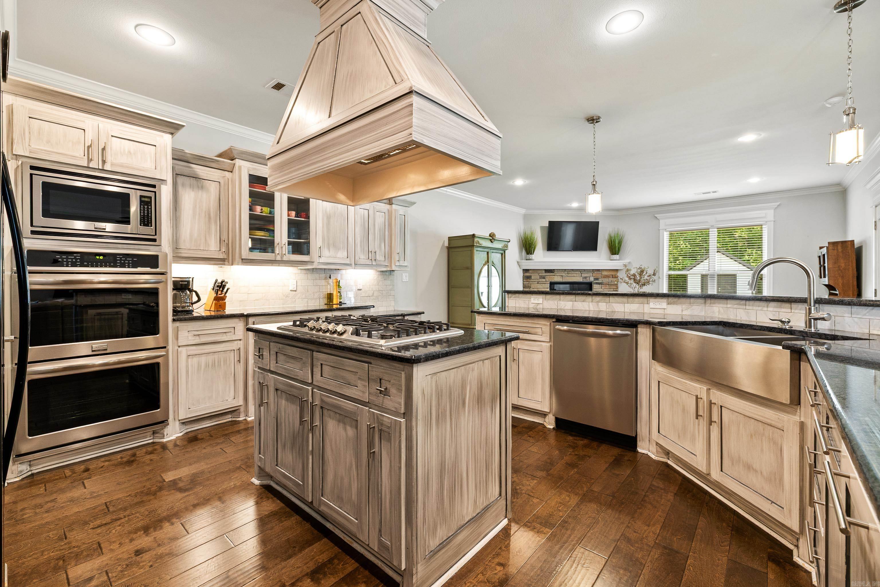 2524 Aberdeen Drive  Bryant, AR