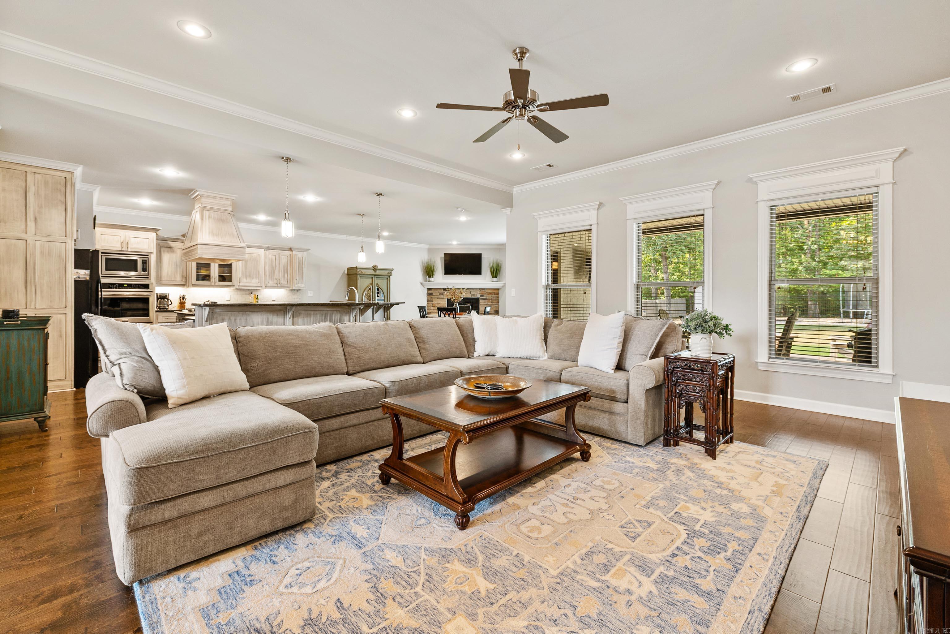 2524 Aberdeen Drive  Bryant, AR
