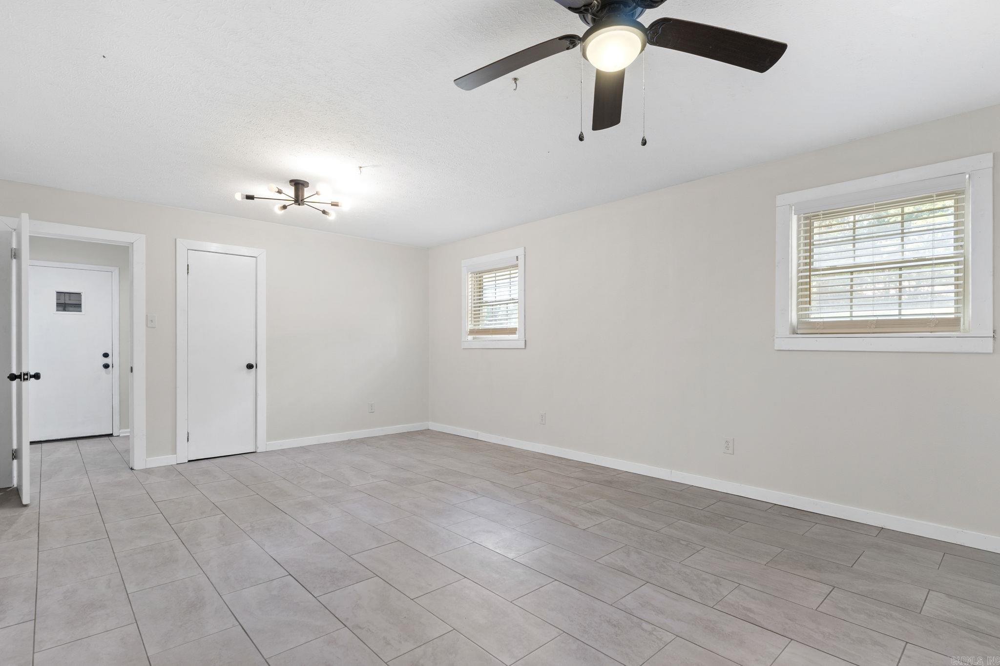 11220 Bainbridge  Little Rock, AR