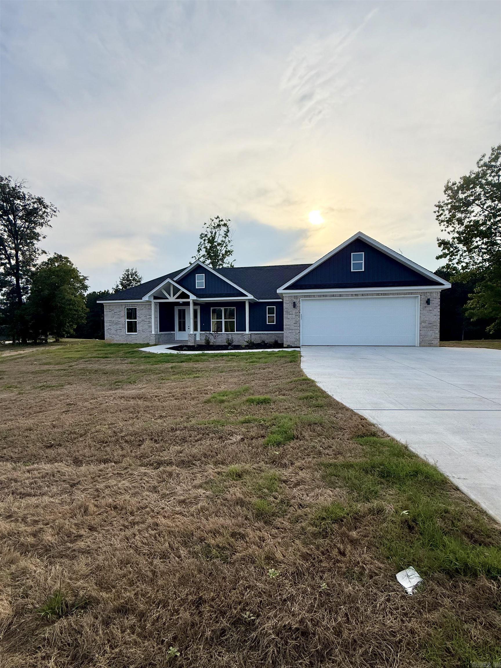 4096 Creek Top  Bauxite, AR