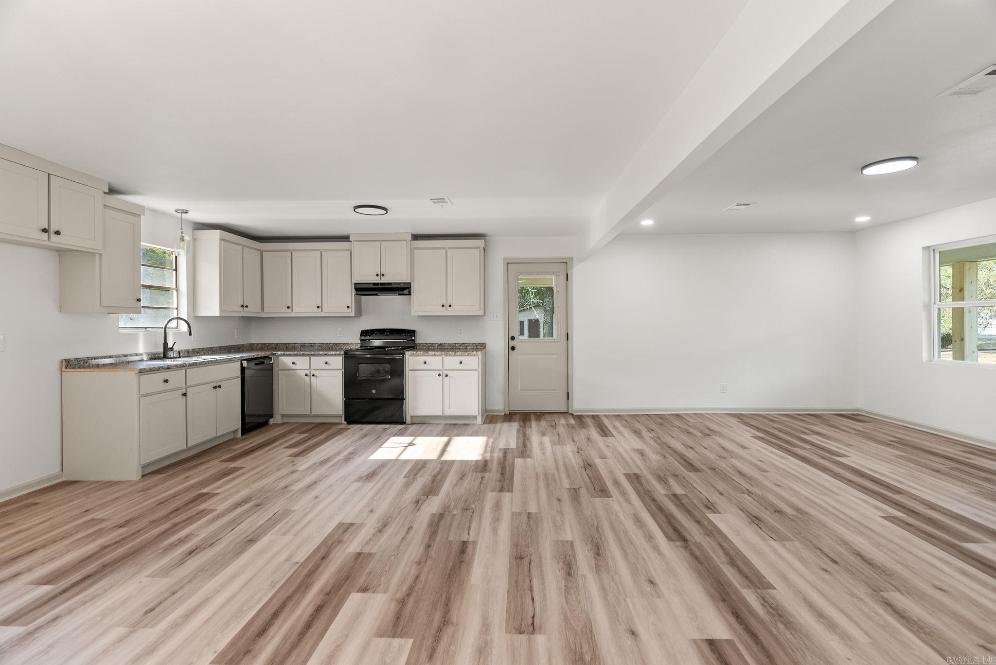 13910 Old Maumelle  North Little Rock, AR