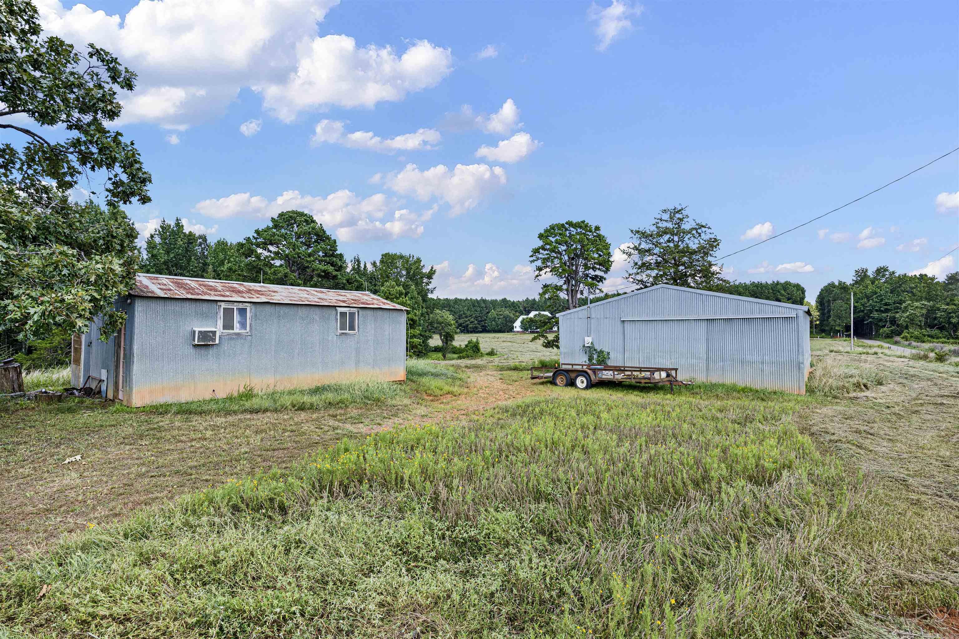 2000 County Road 4200  Clarksville, AR