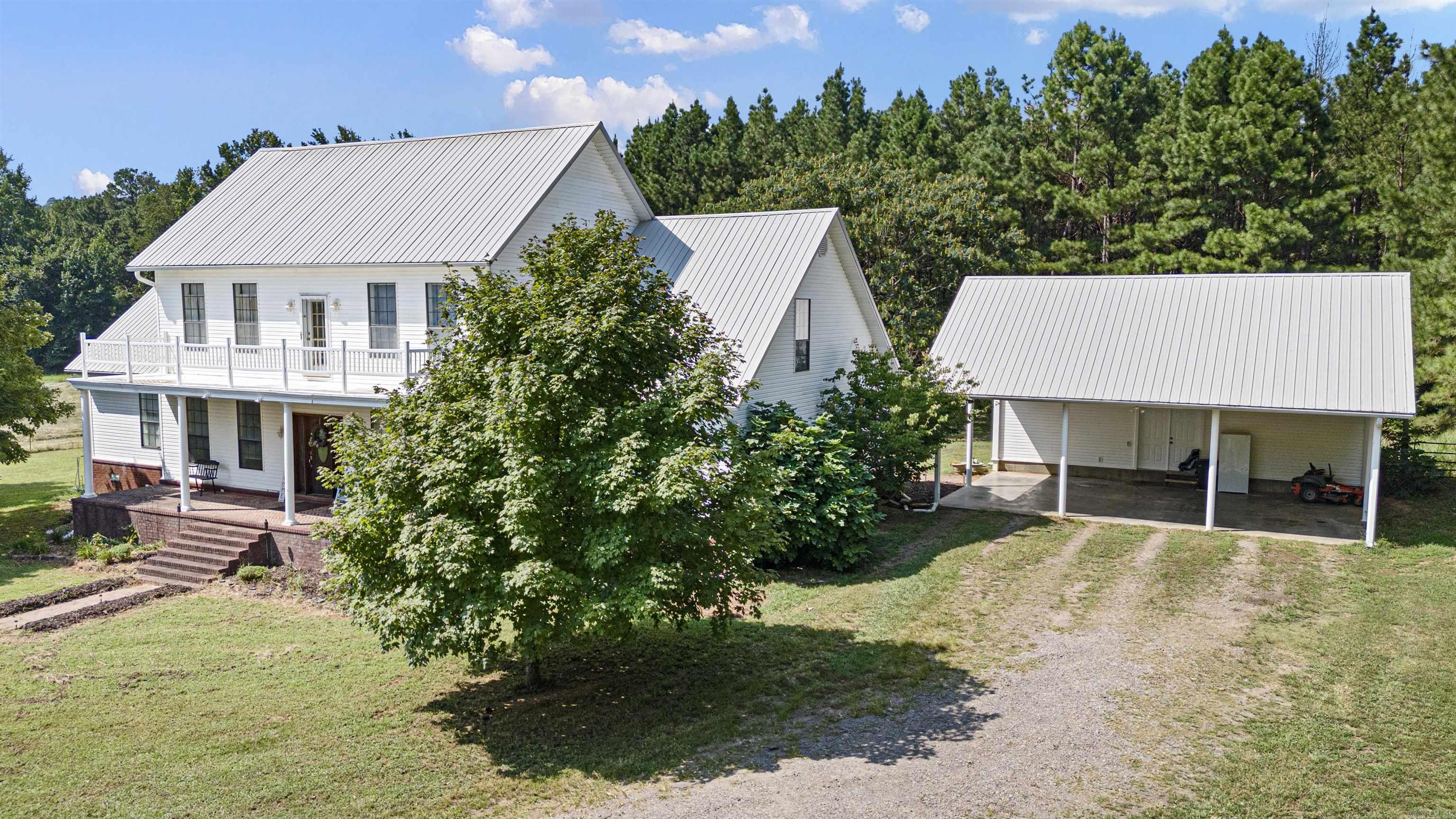 2000 County Road 4200  Clarksville, AR