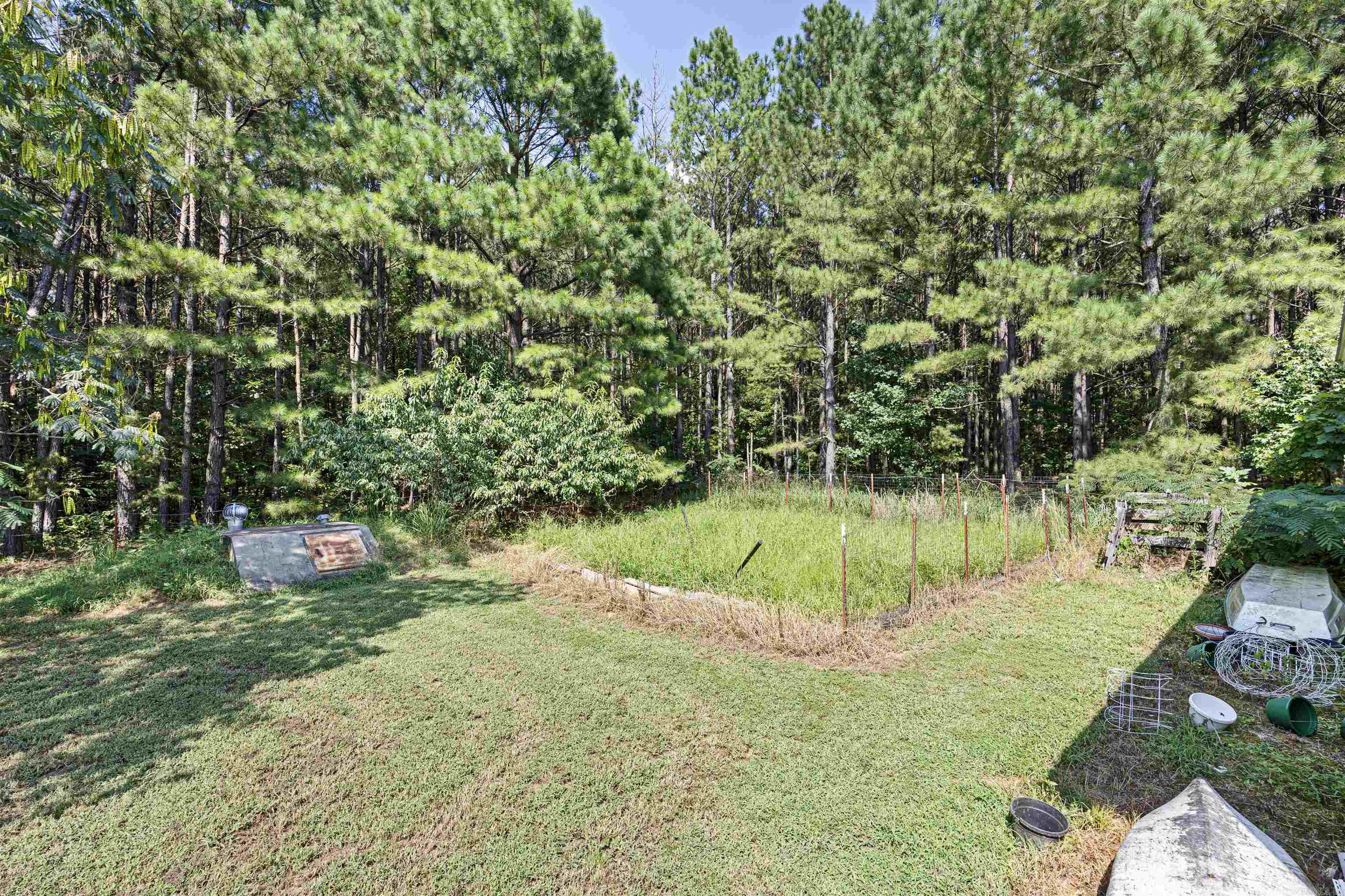 2000 County Road 4200  Clarksville, AR
